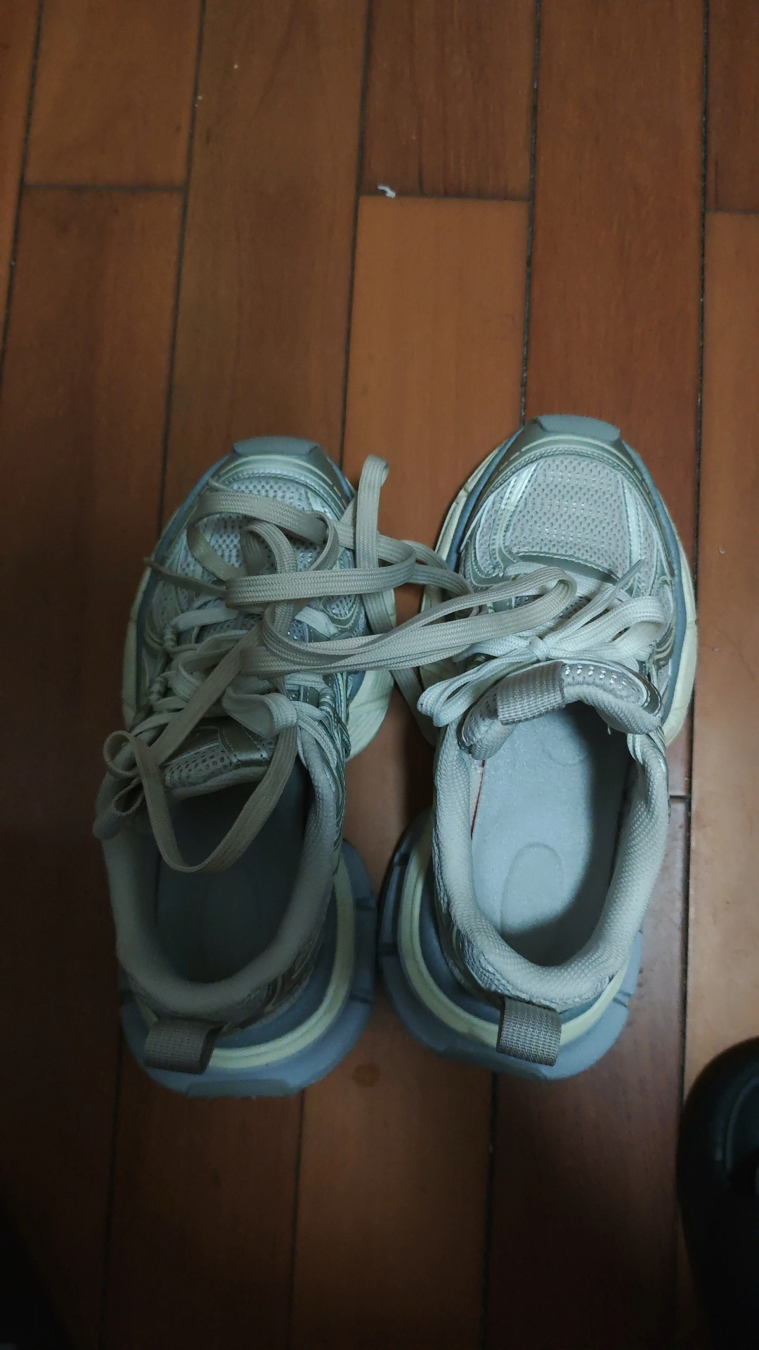 custom review-DoraemonA Низкий топ толстая подошва кроссовки унисекс