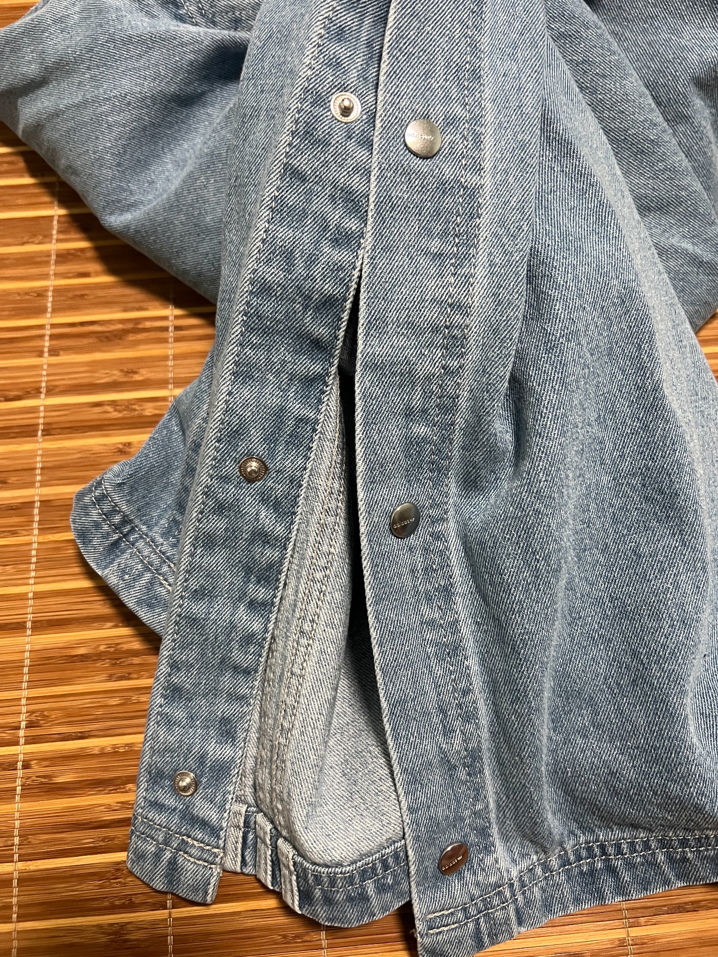 custom review-Adidas Originals Hot Girl Collection Джинсы Женские Светло-Синий