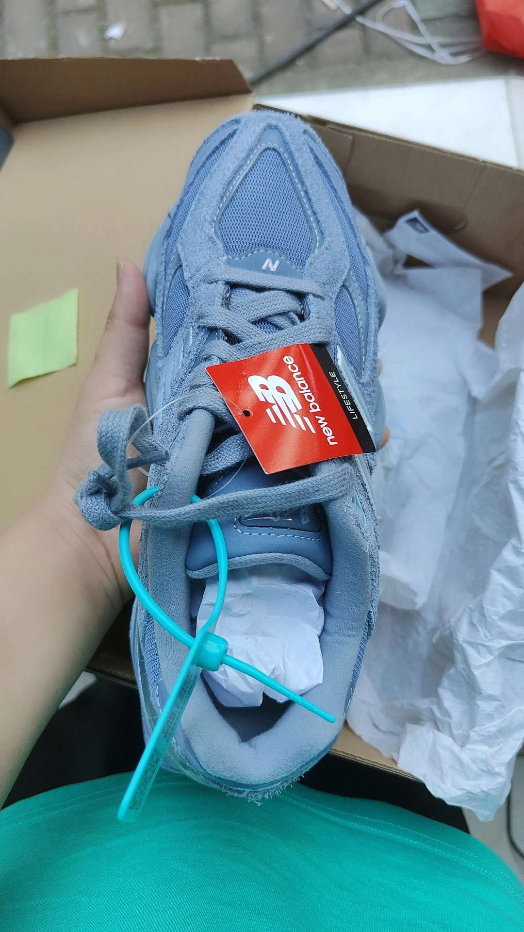 custom review-New Balance NB 9060 Амортизация Устойчивость к истиранию Дышащая поддержка Низкий верх Повседневная обувь Унисекс Серый Фиолетовый