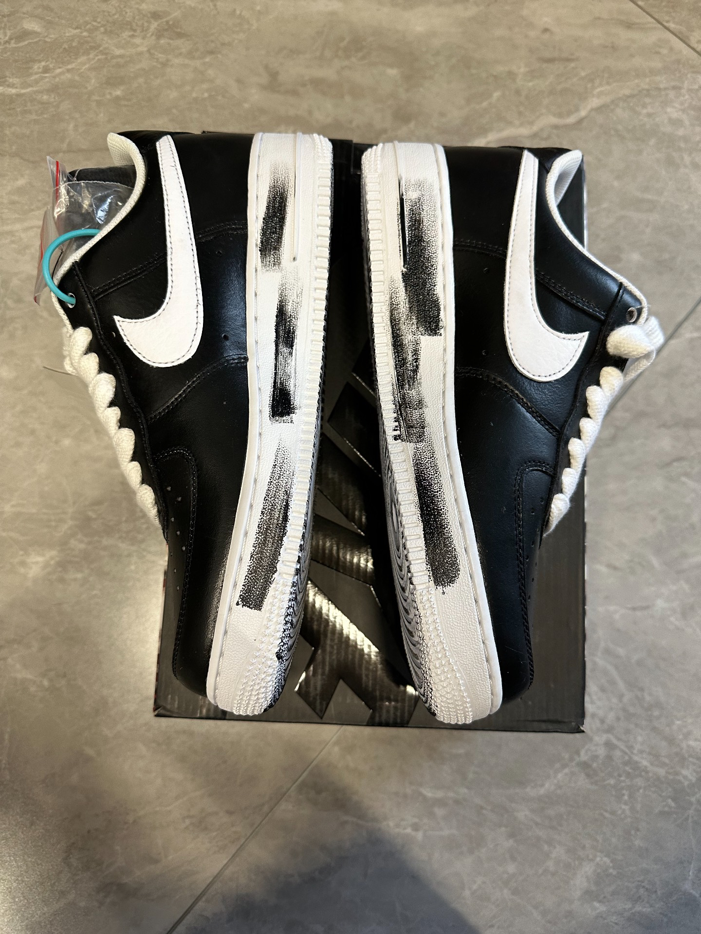 权志龙1代 airforce