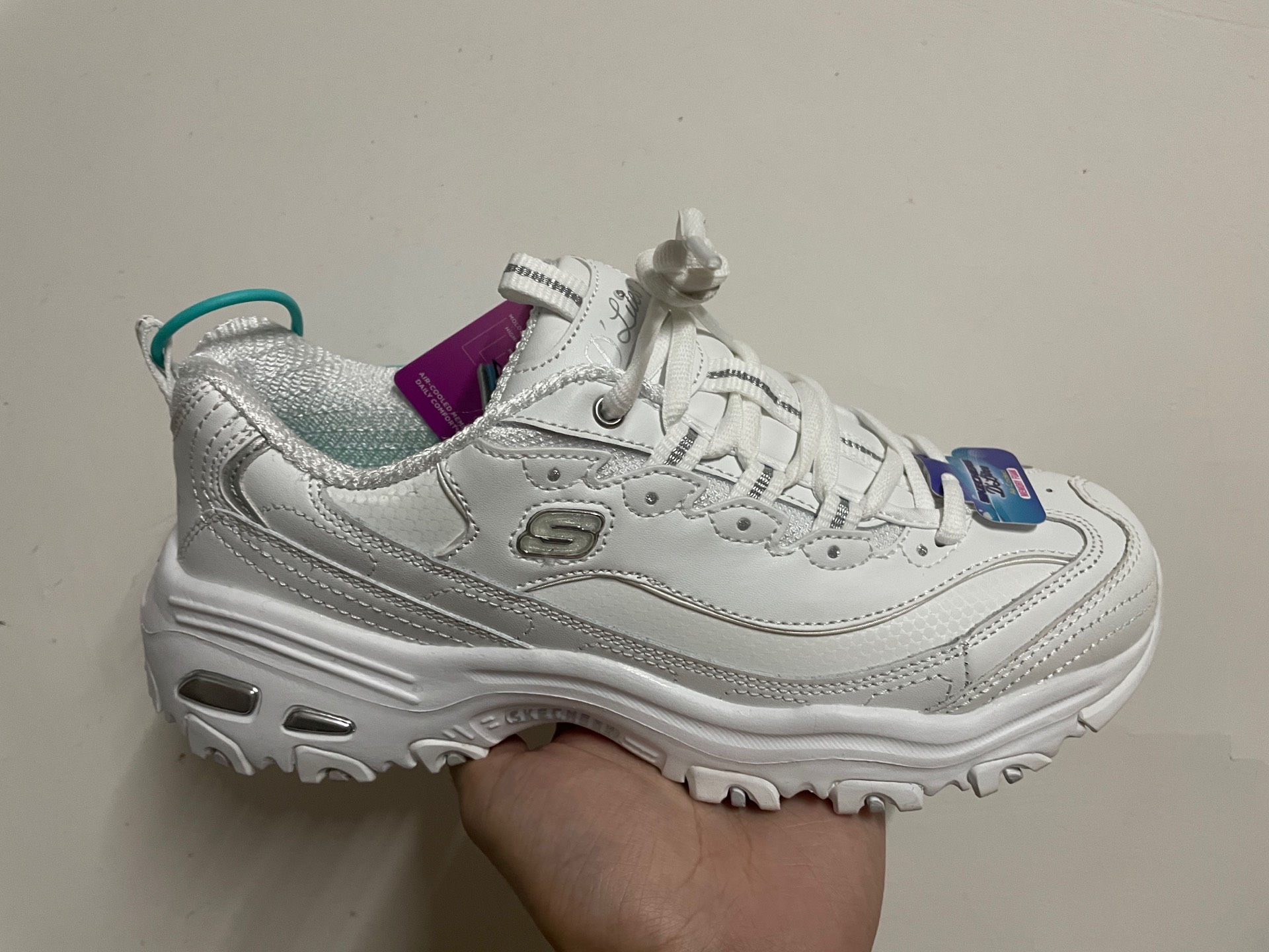custom review-Skechers D'LITES 1,0 Свежий Start Панда Обувь Толстоподошвенные кроссовки Женские Белый Серебряный