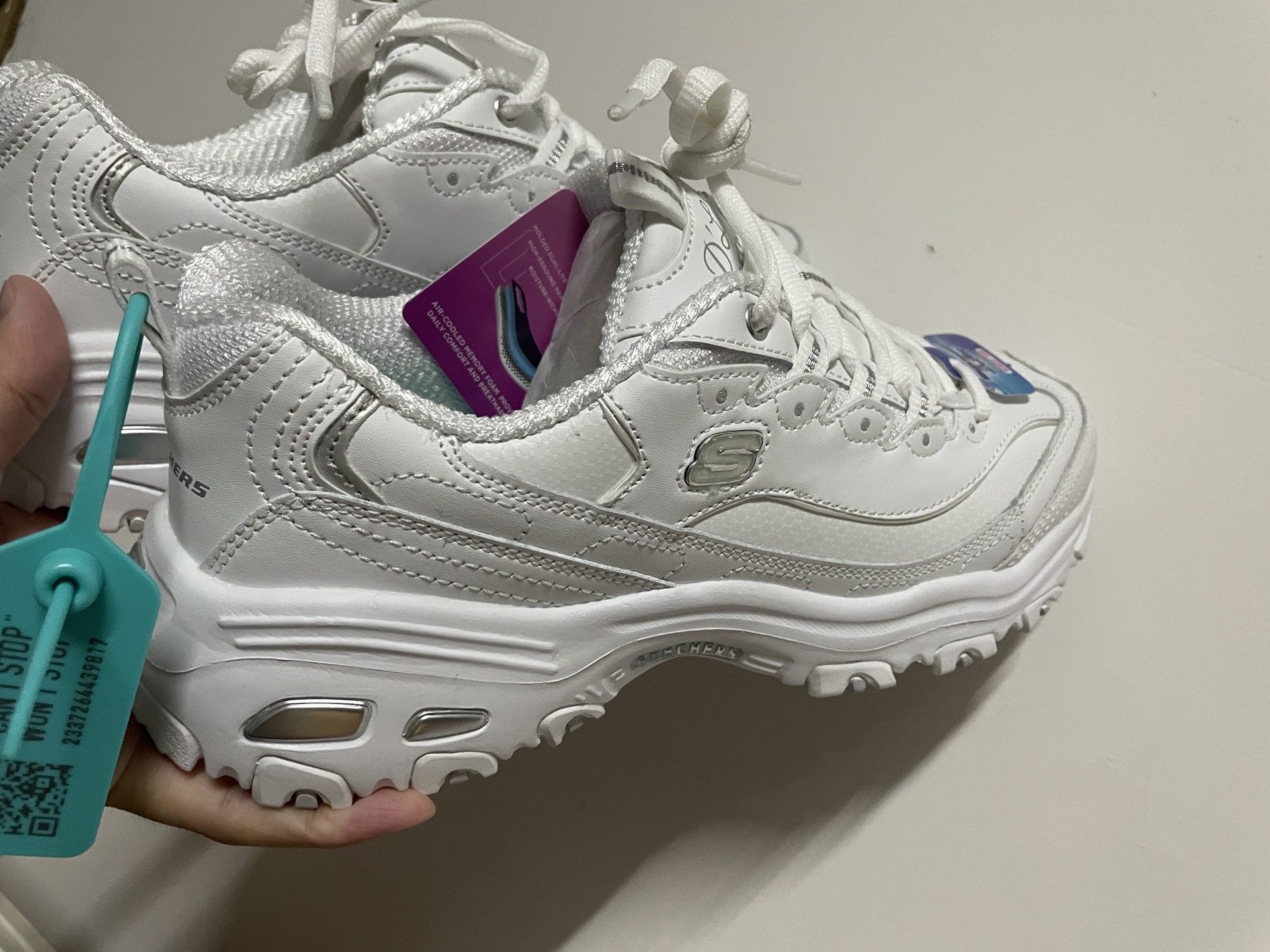 custom review-Skechers D'LITES 1,0 Свежий Start Панда Обувь Толстоподошвенные кроссовки Женские Белый Серебряный