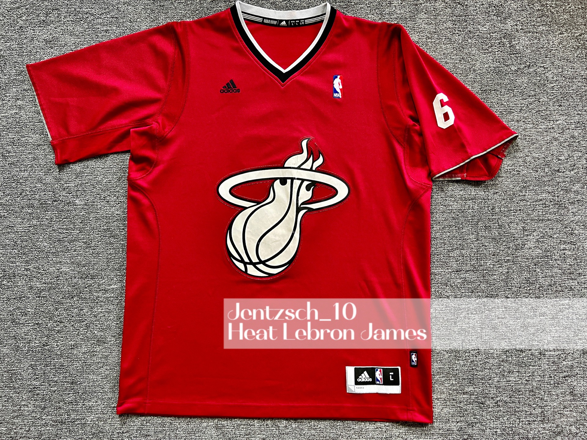 詹姆斯2013年热火圣诞大战球衣