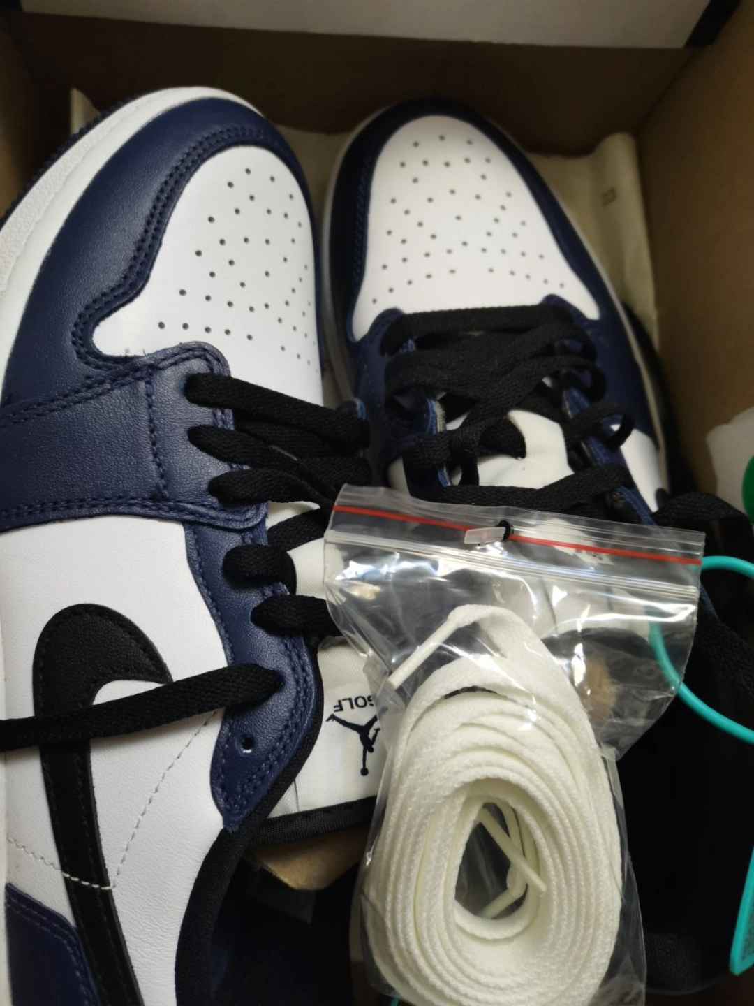 custom review-Air Jordan 1 Retro Low Golf 'Midnight Navy'