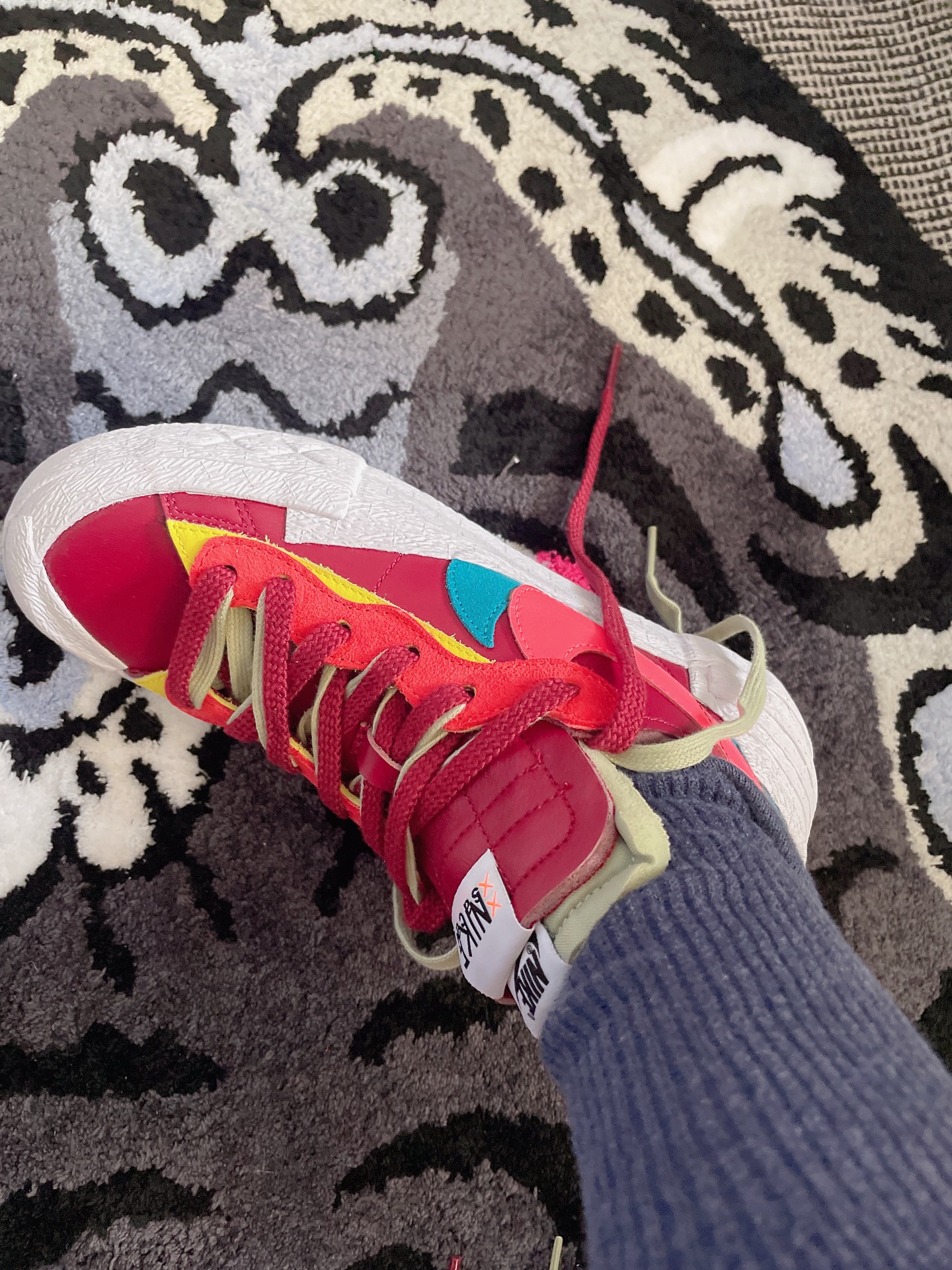 custom review-KAWS совместный бренд x Nike Blazer 'Team Red' Низкие Скейтборд Кроссовки Унисекс Бордовый