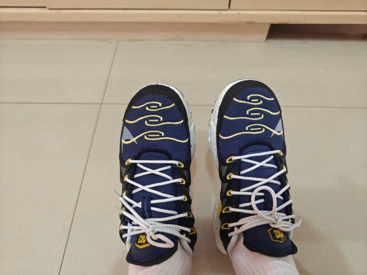 custom review-Nike Air Max Terrascape Plus 'Michigan' Низкий Топ Casual Мужской Темно-синий Желтый