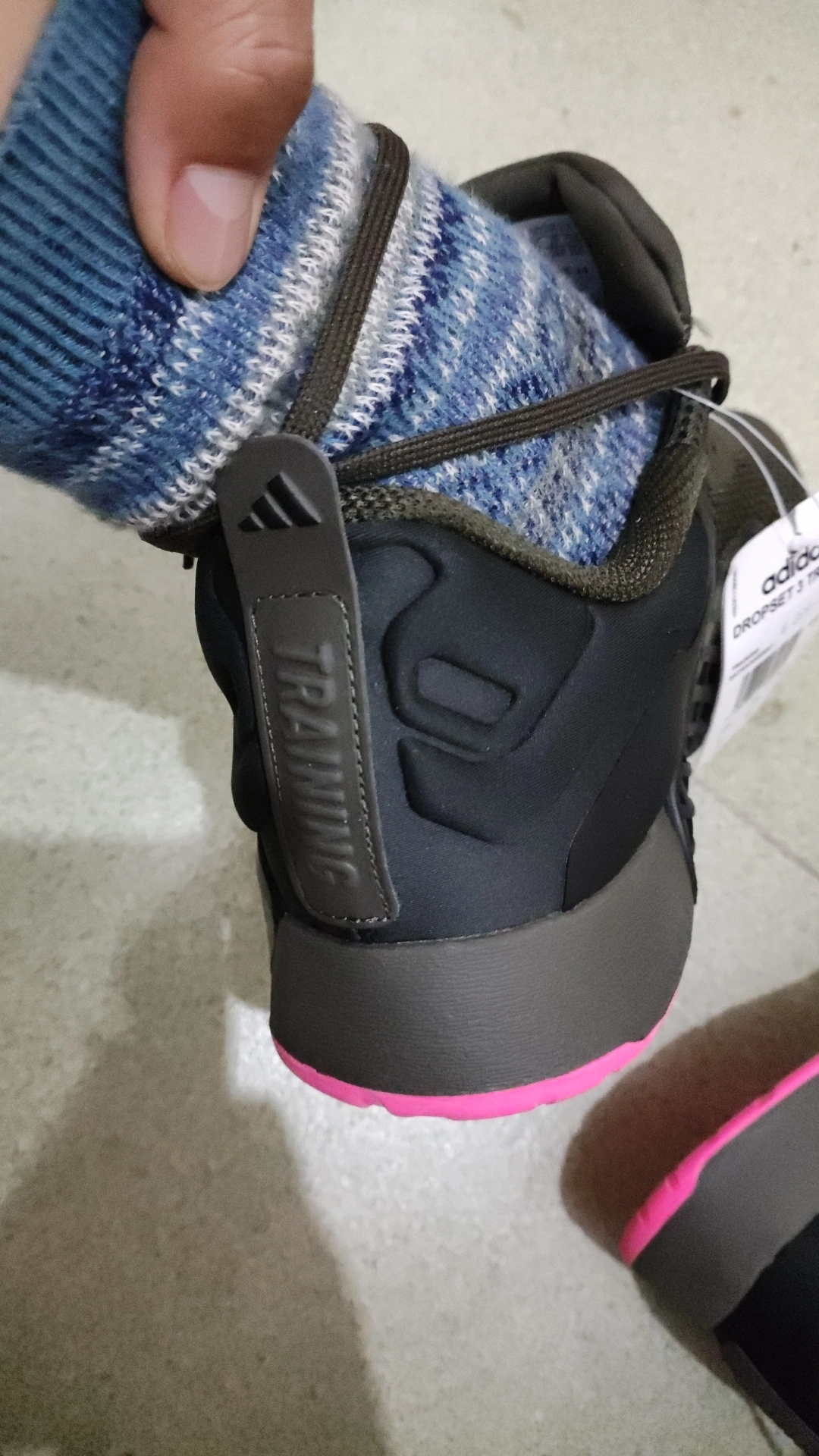 custom review-Adidas DROPSET 3 Slip Resistant и Breathable Low-Top Тренировочные Кроссовки Unisex Black Pink