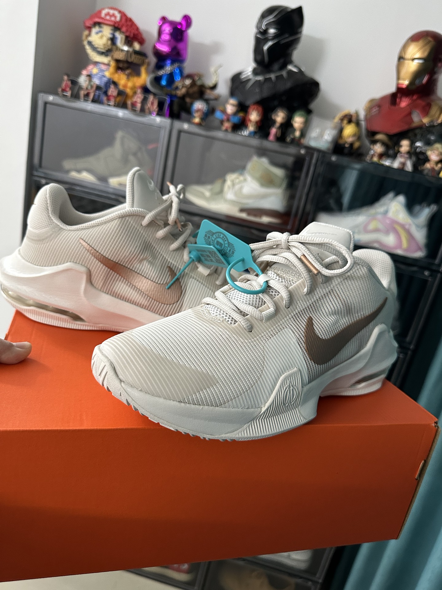 custom review-Nike Air Max IMPACT 4 Устойчивые к истиранию Низкие Баскетбольные кроссовки Мужские Бежево-розовые