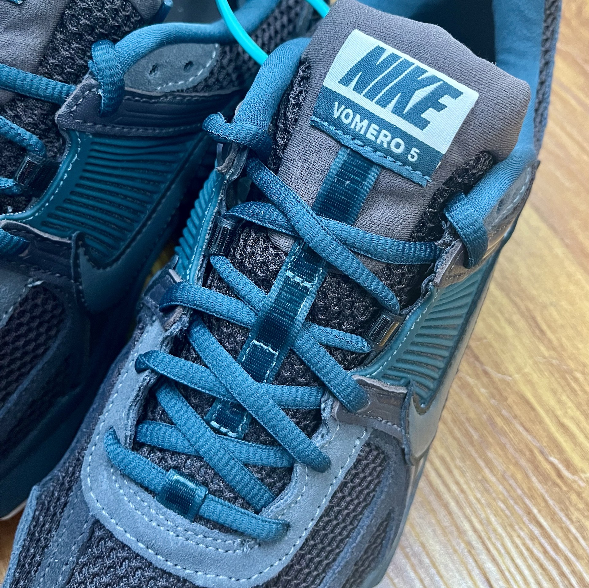 custom review-Nike Air Zoom Vomero 5 Легкий Низкий Топ Повседневный Тренировки Городской Коммутер Беговые кроссовки Унисекс Черный