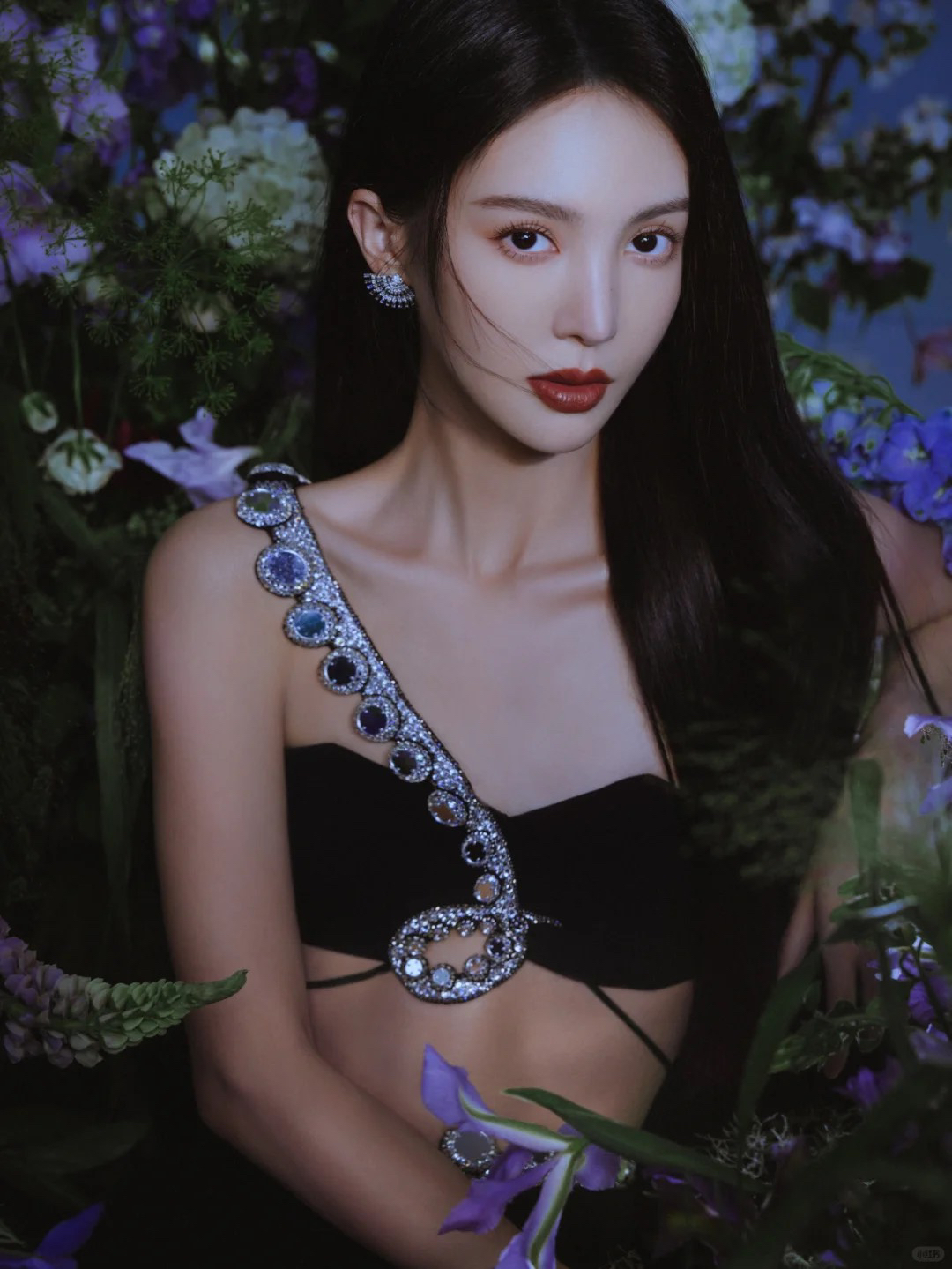 大喜绝美❗金晨这套是拍杂志大片吧!