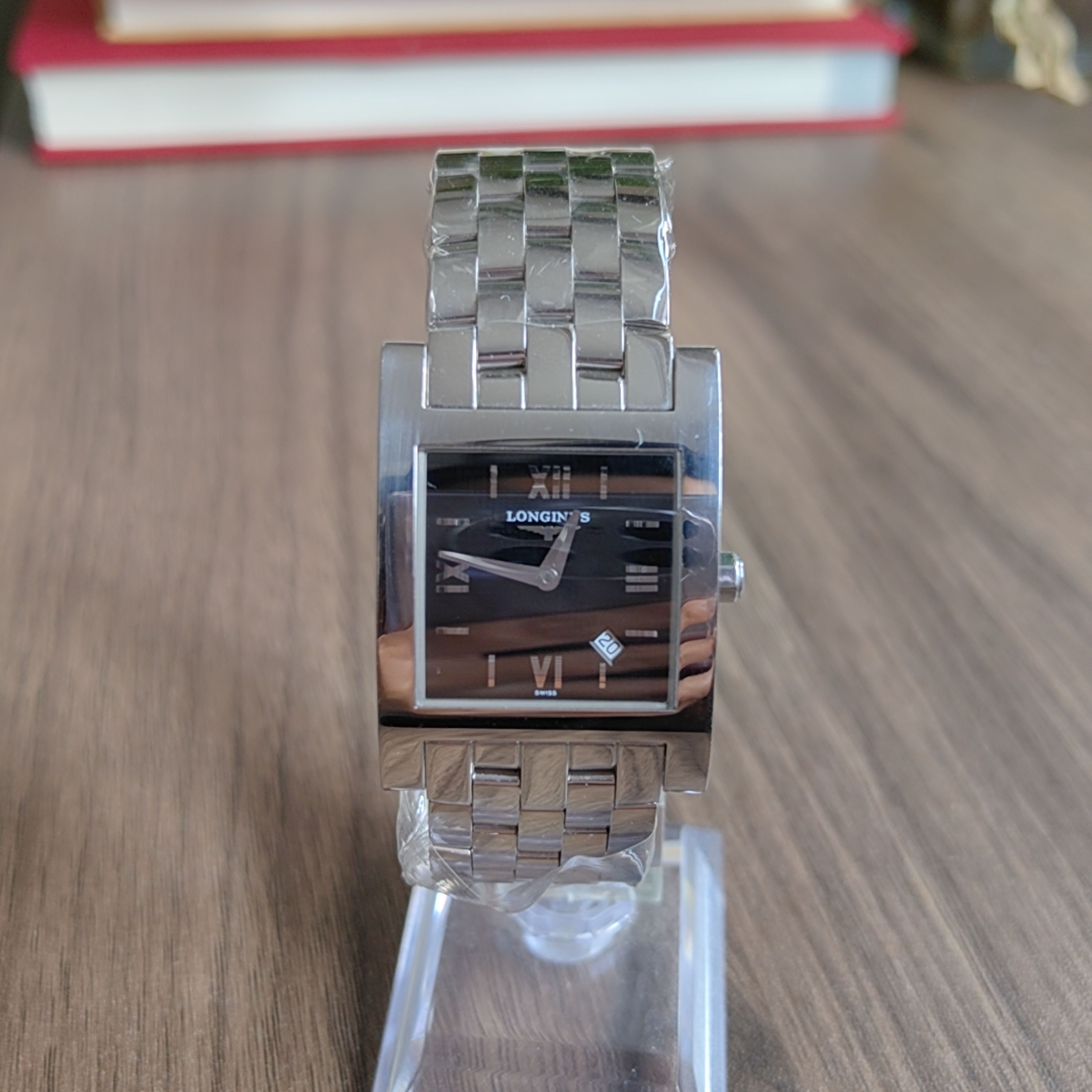 中古浪琴黛卓维纳长方黑盘钢链款