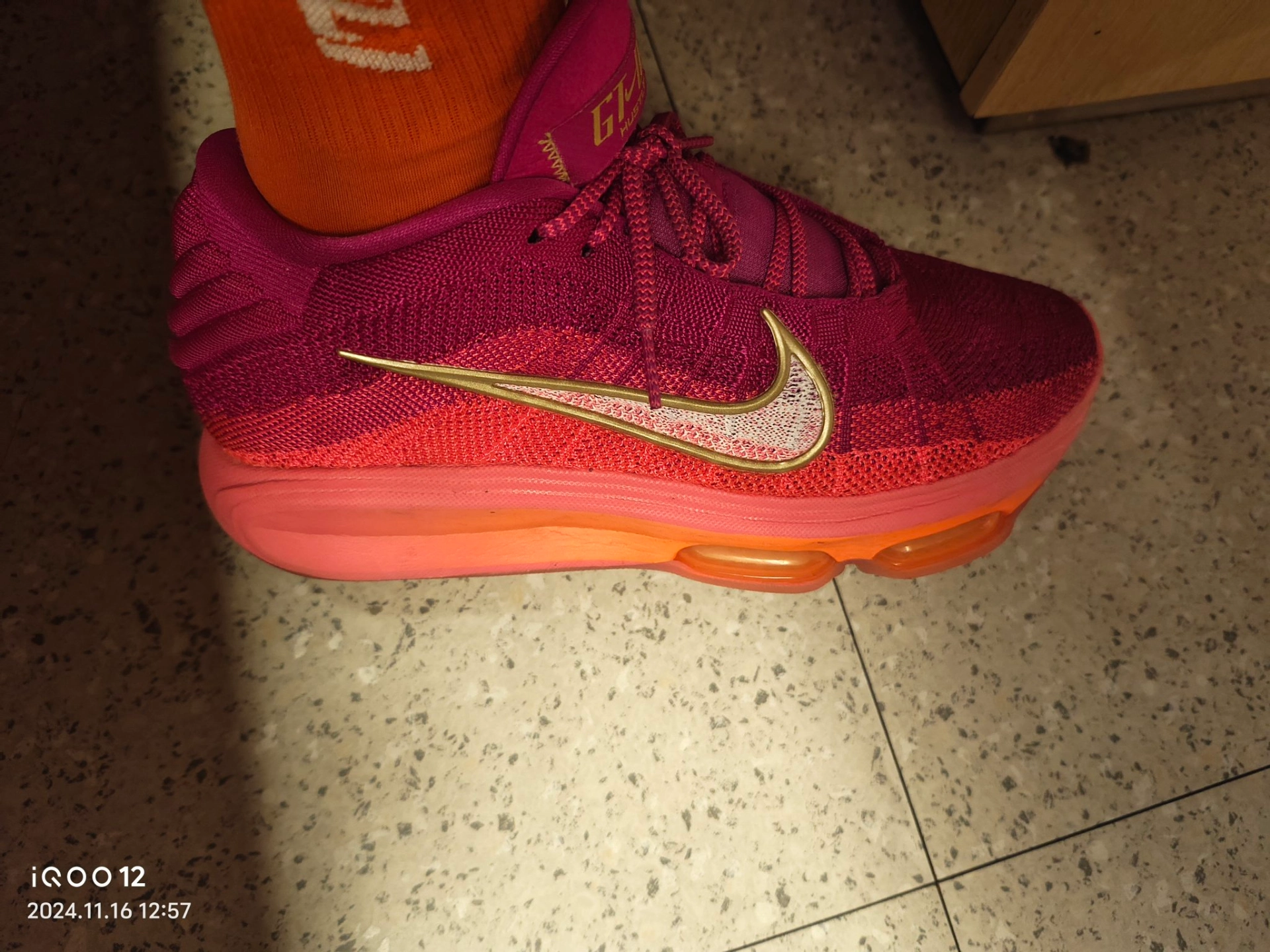 custom review-Nike Air Zoom GT Hustle 3 MID Топ Баскетбольные кроссовки Унисекс Розово-фиолетовый