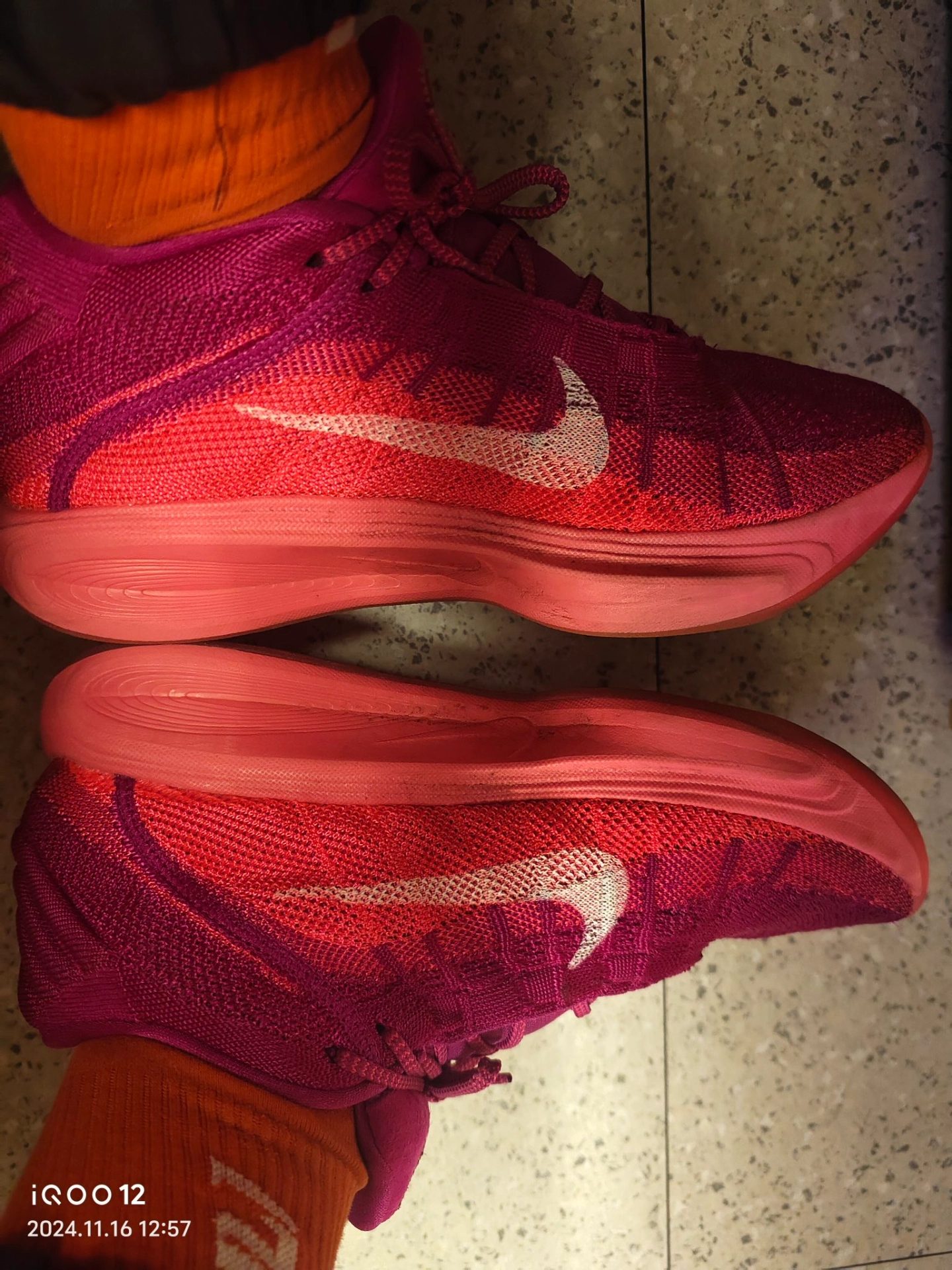 custom review-Nike Air Zoom GT Hustle 3 MID Топ Баскетбольные кроссовки Унисекс Розово-фиолетовый