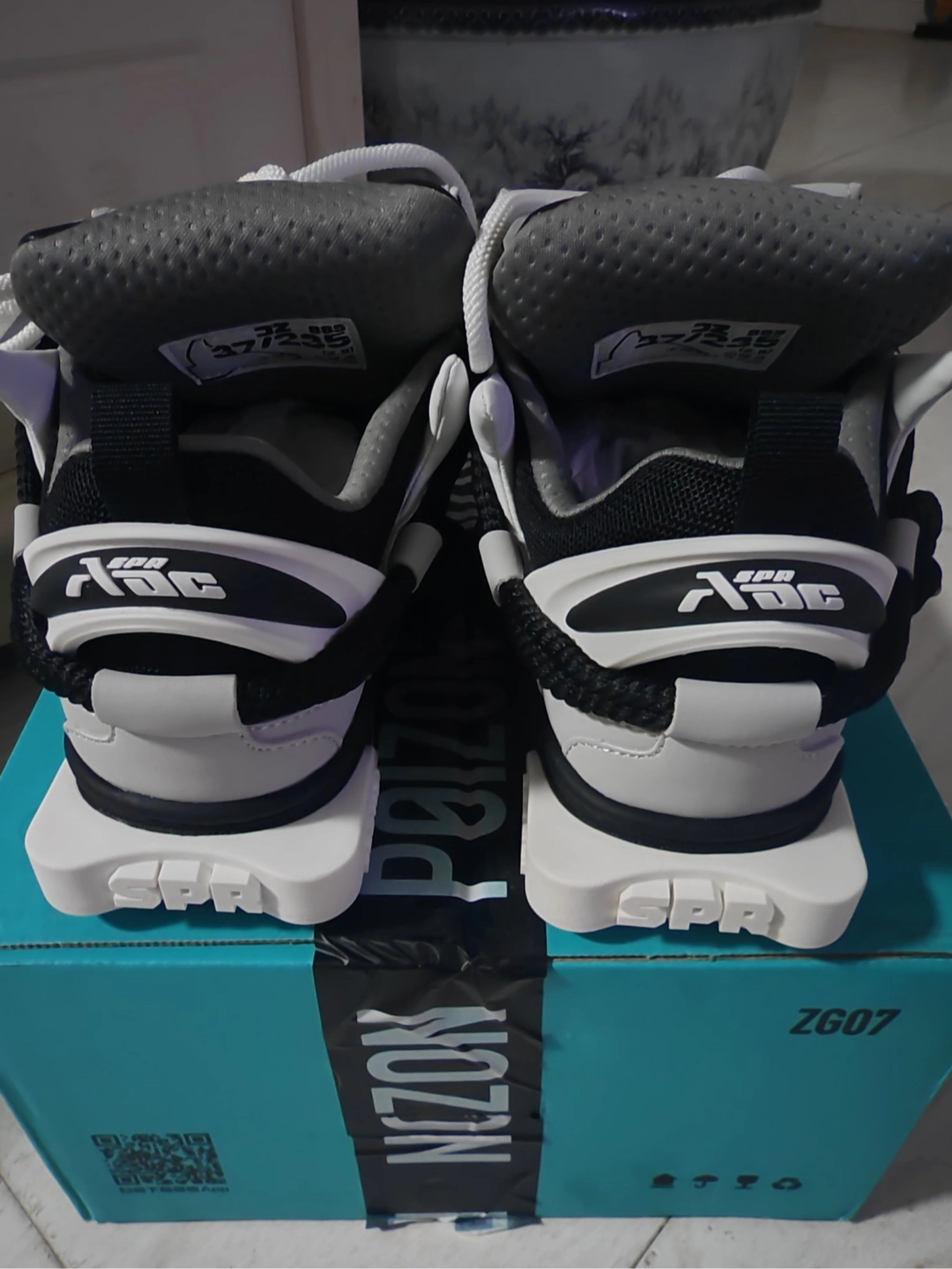 custom review-ADCDAVINCI Кит Коллекция Противоскользящие амортизаторы Slip Resistant Low Топ Кроссовки для скейтбординга Unisex Черный Белый