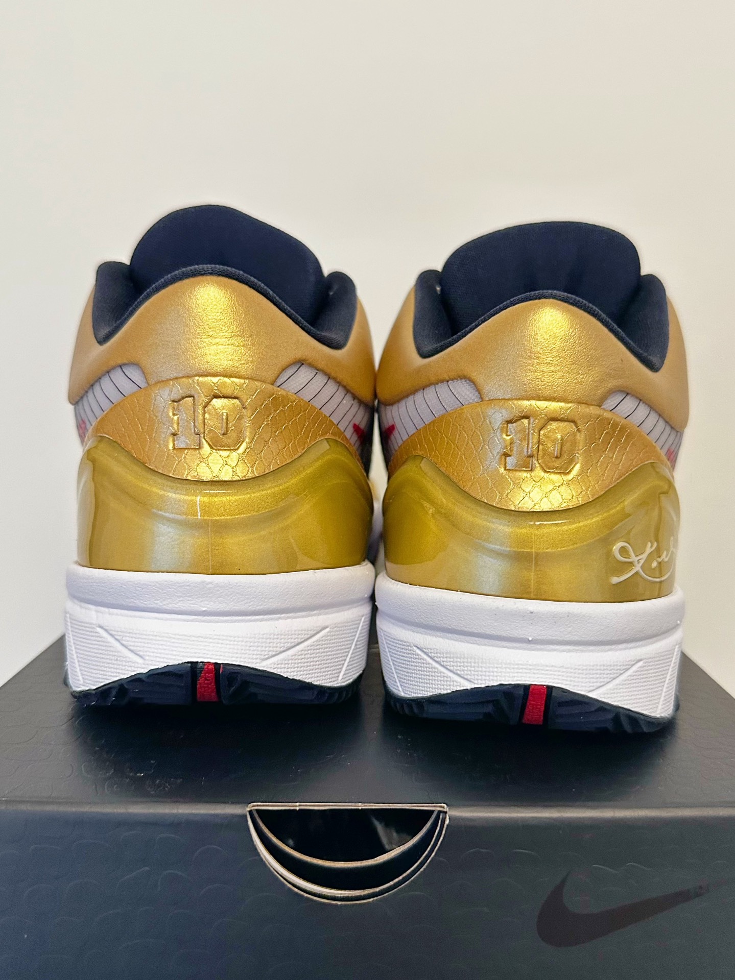 custom review-Nike Zoom Kobe 4 Protro 'Gold Medal'