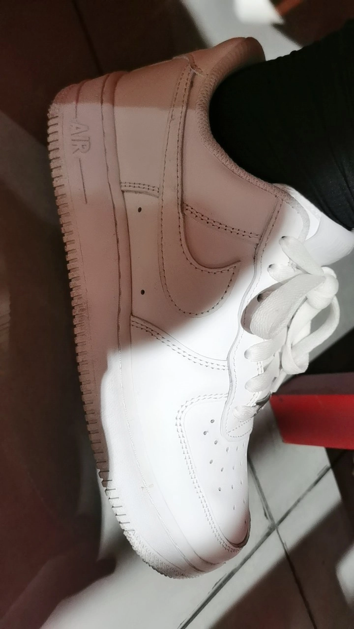 custom review-Nike Women's Air Force 1 '07 'Triple White'