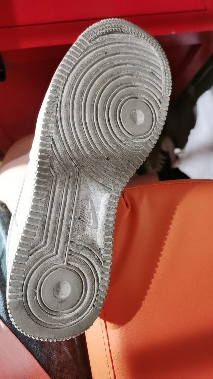 custom review-Nike Women's Air Force 1 '07 'Triple White'