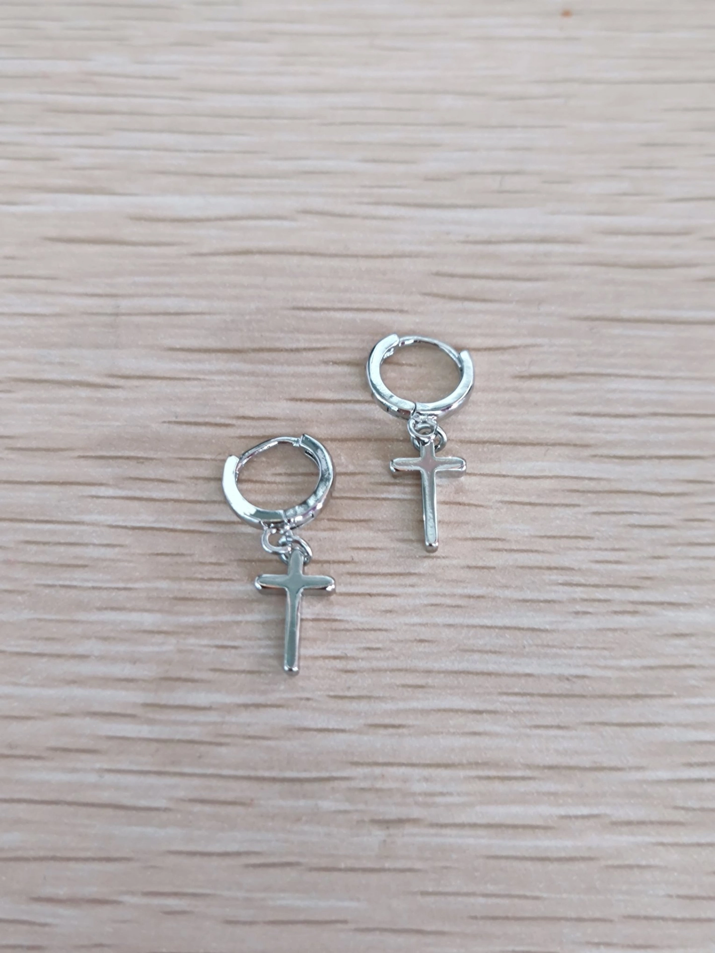 十字架耳环