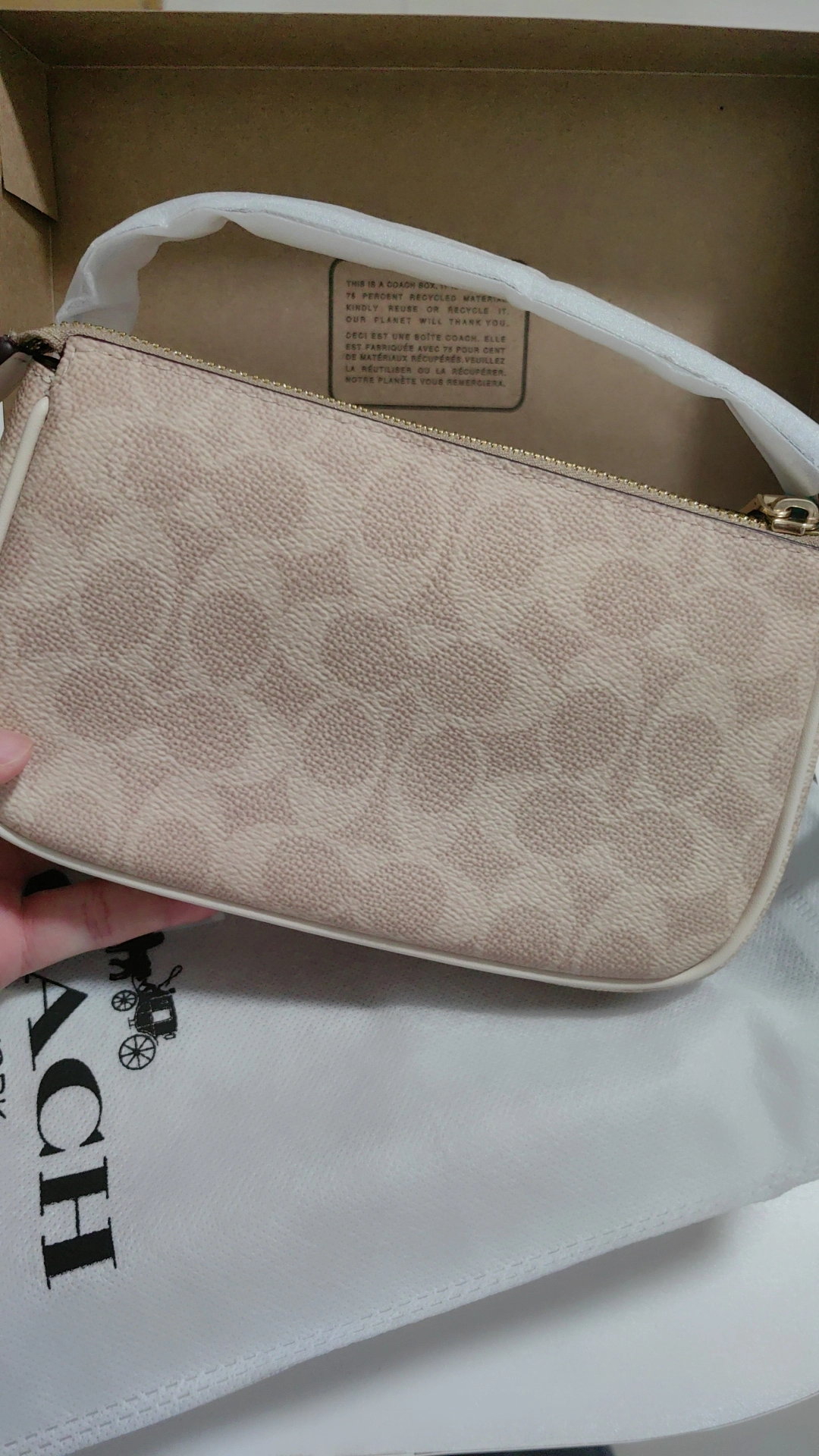 custom review-COACH Nolita Покрытый холст Одно плечо Сумка Маленькая Женская Песочный Мел Белый