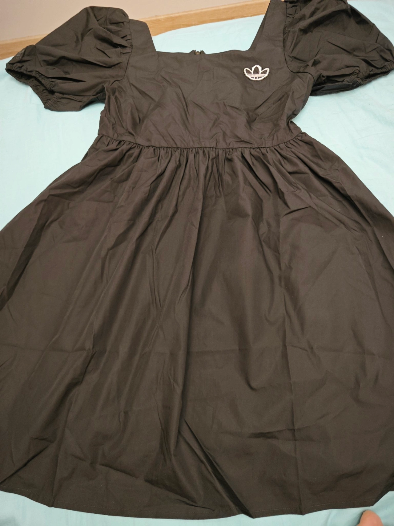 custom review-Adidas Originals Короткое платье с короткими рукавами женское черное