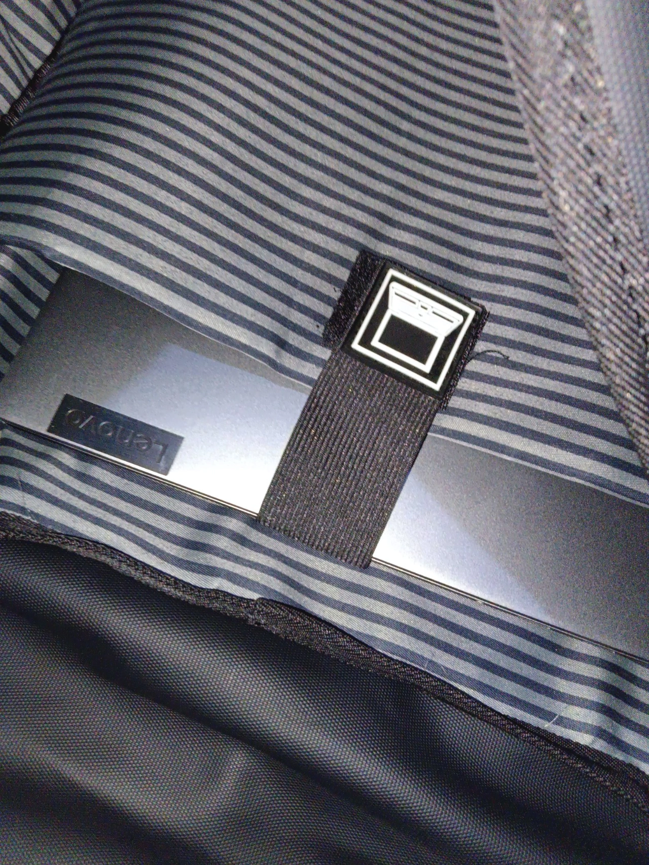 custom review-WHEELY BABY+ Нейлоновый 16-дюймовый ноутбук Рюкзак Стандартный (Стандартный) Мужской Черный Серый