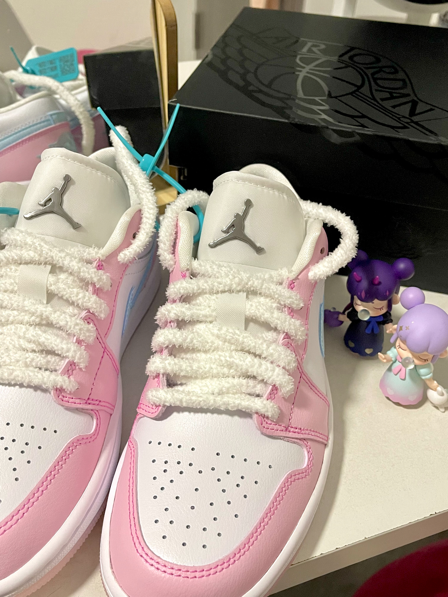 custom review-Jordan 1 Low Se Paw Print Pink Foam Women's
