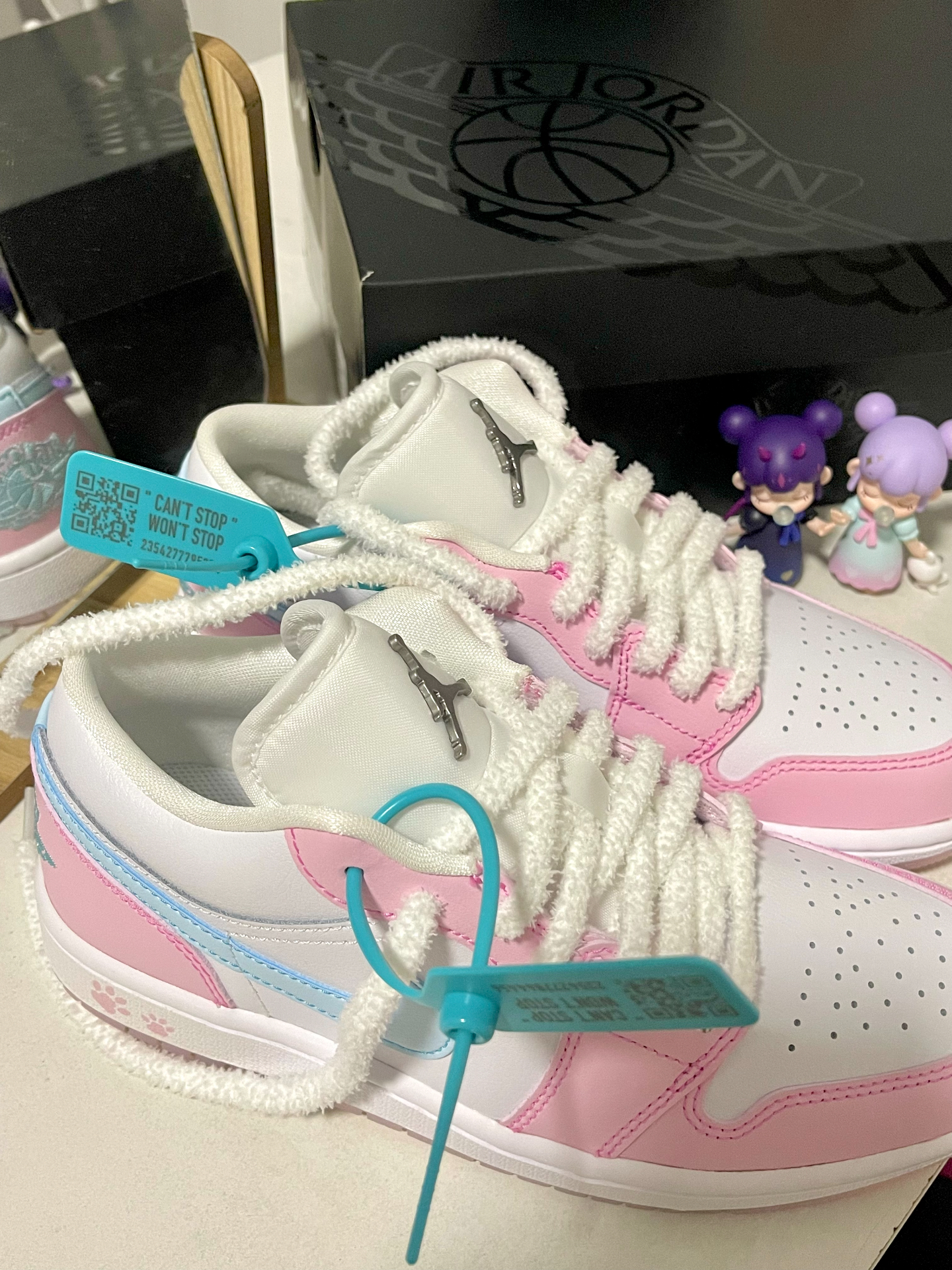 custom review-Jordan 1 Low Se Paw Print Pink Foam Women's