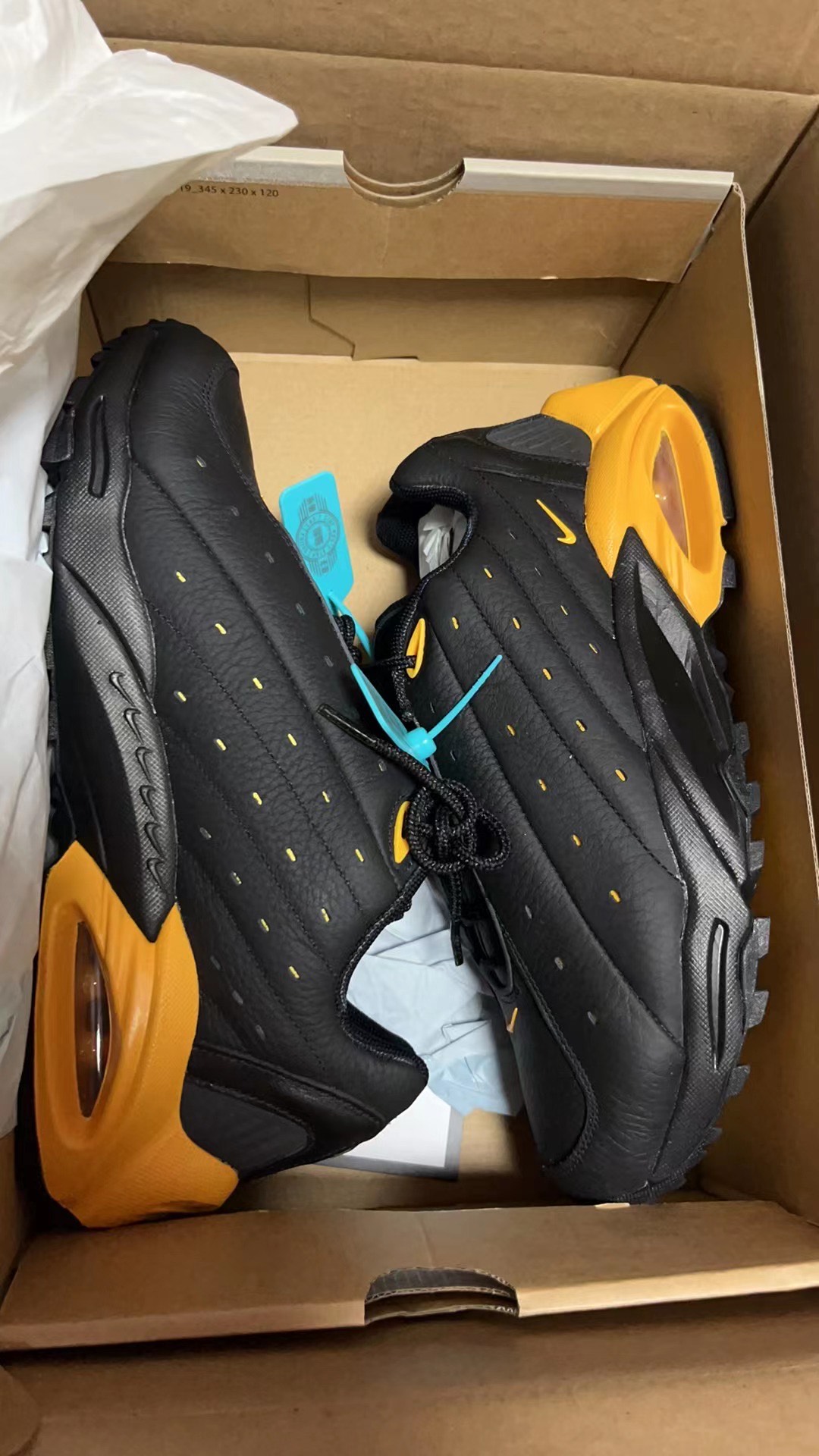 custom review-Nocta x Nike Hot Step Air Terra 'Черный Университетский Золотой' Низкий Топ Повседневная Обувь Унисекс Черный Золотой