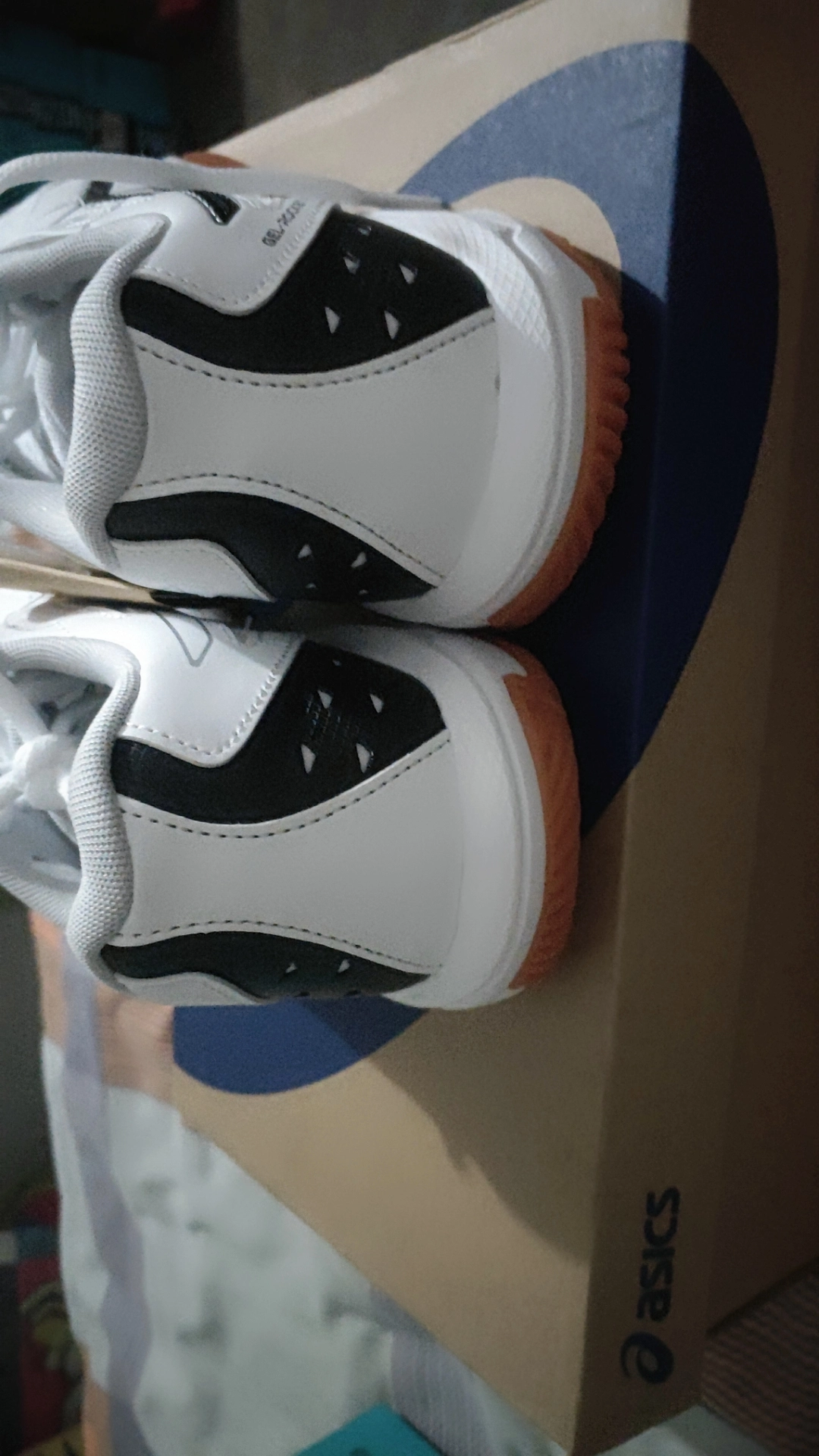 custom review-ASICS Gel Rocket 11 Low Top Тренировочные Кроссовки Унисекс Белый Черный