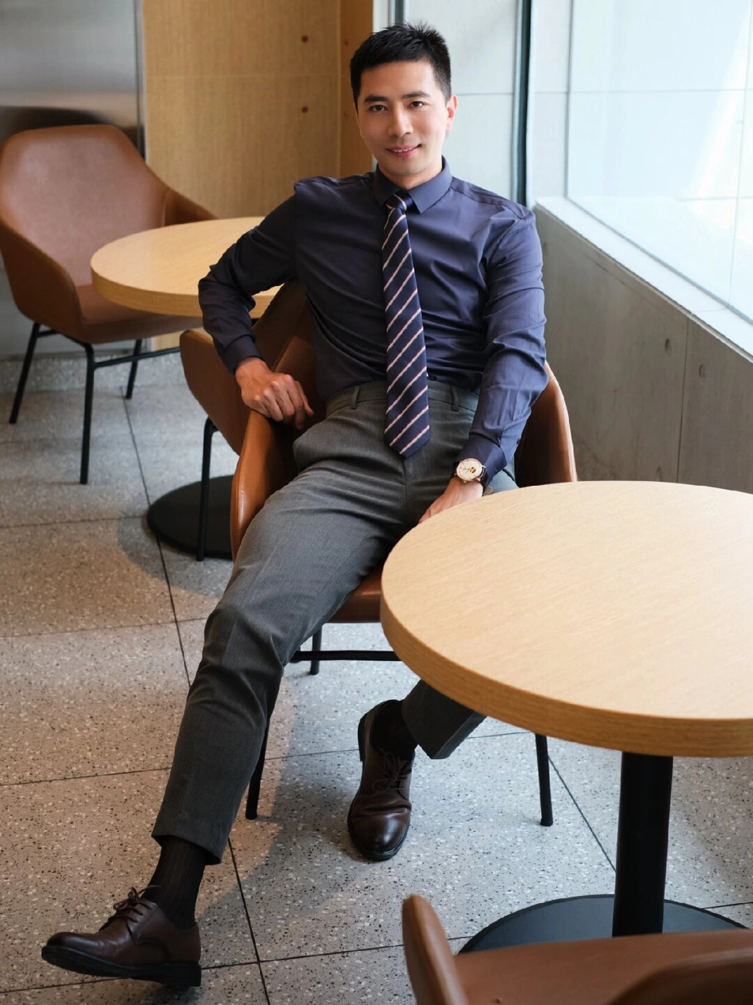 正装穿搭男生如何轻松塑造,优雅干练的魅力