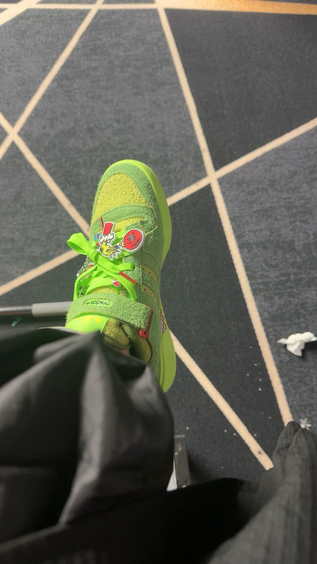 custom review-Adidas Originals x The Grinch FORUM Grinch Кожа Низкие Кроссовки для скейтбординга Унисекс Зеленые
