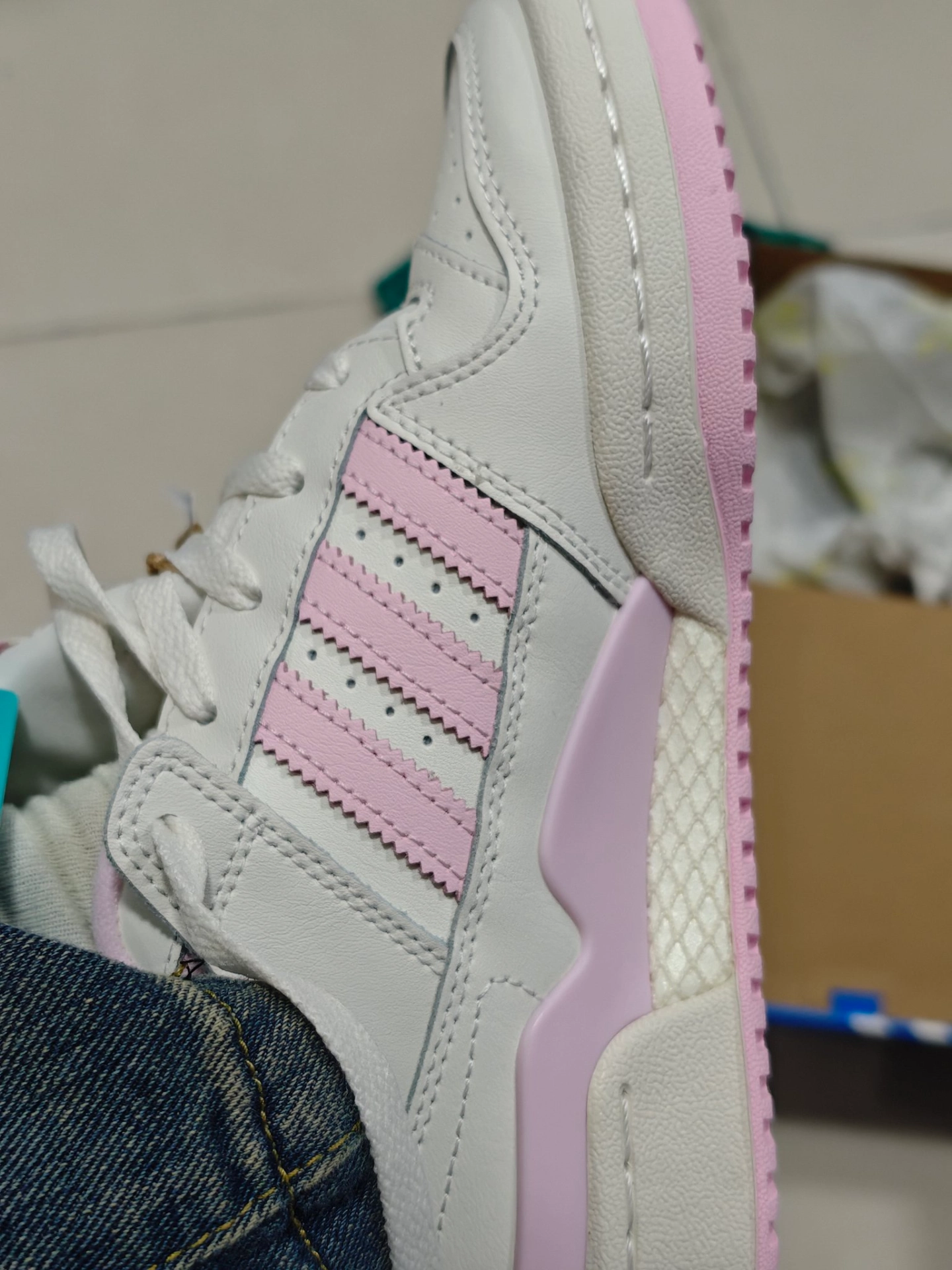 custom review-Adidas Originals FORUM Амортизация Низкие Кроссовки для скейтбординга Женские Белые Розовые