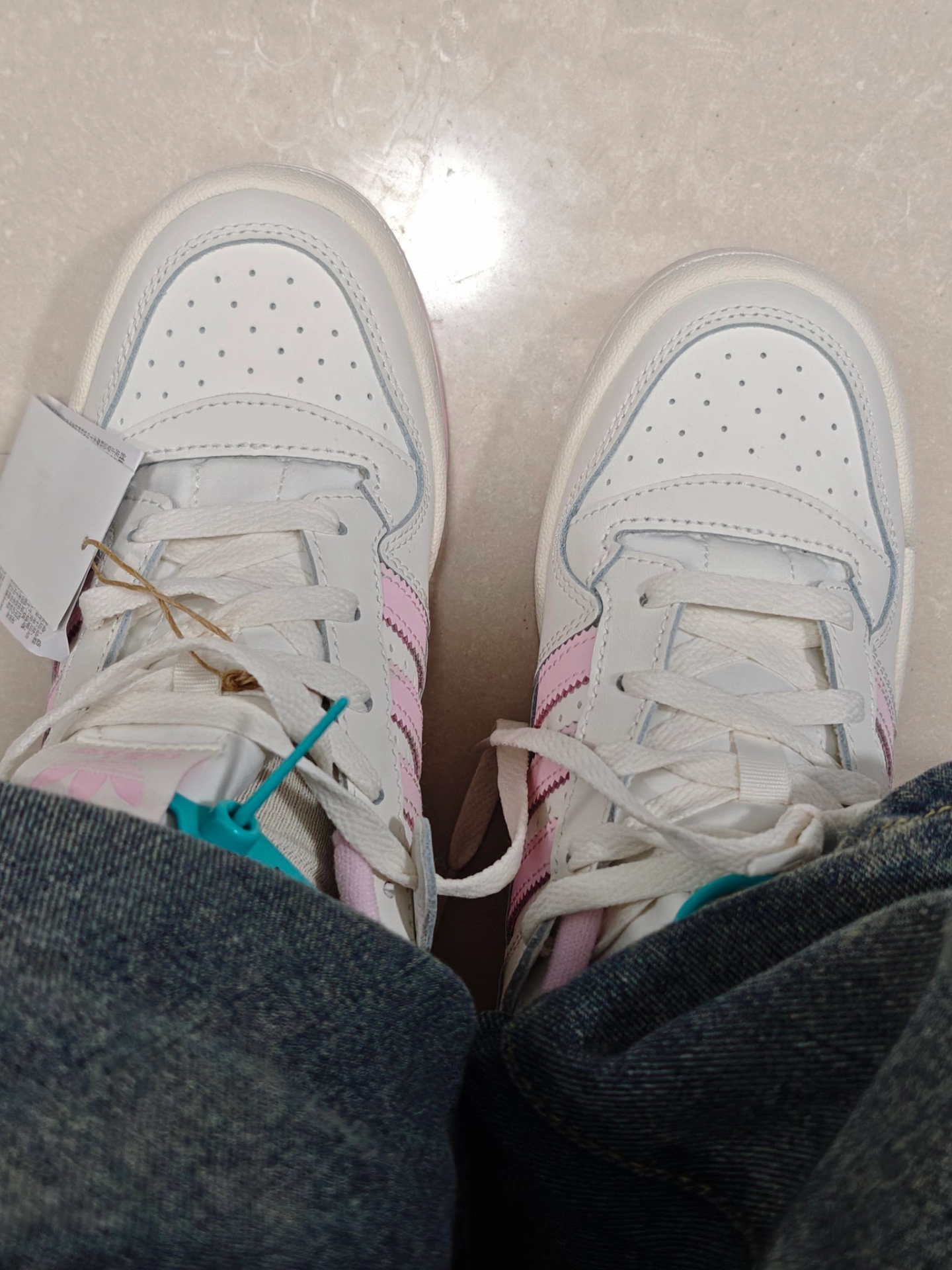 custom review-Adidas Originals FORUM Амортизация Низкие Кроссовки для скейтбординга Женские Белые Розовые