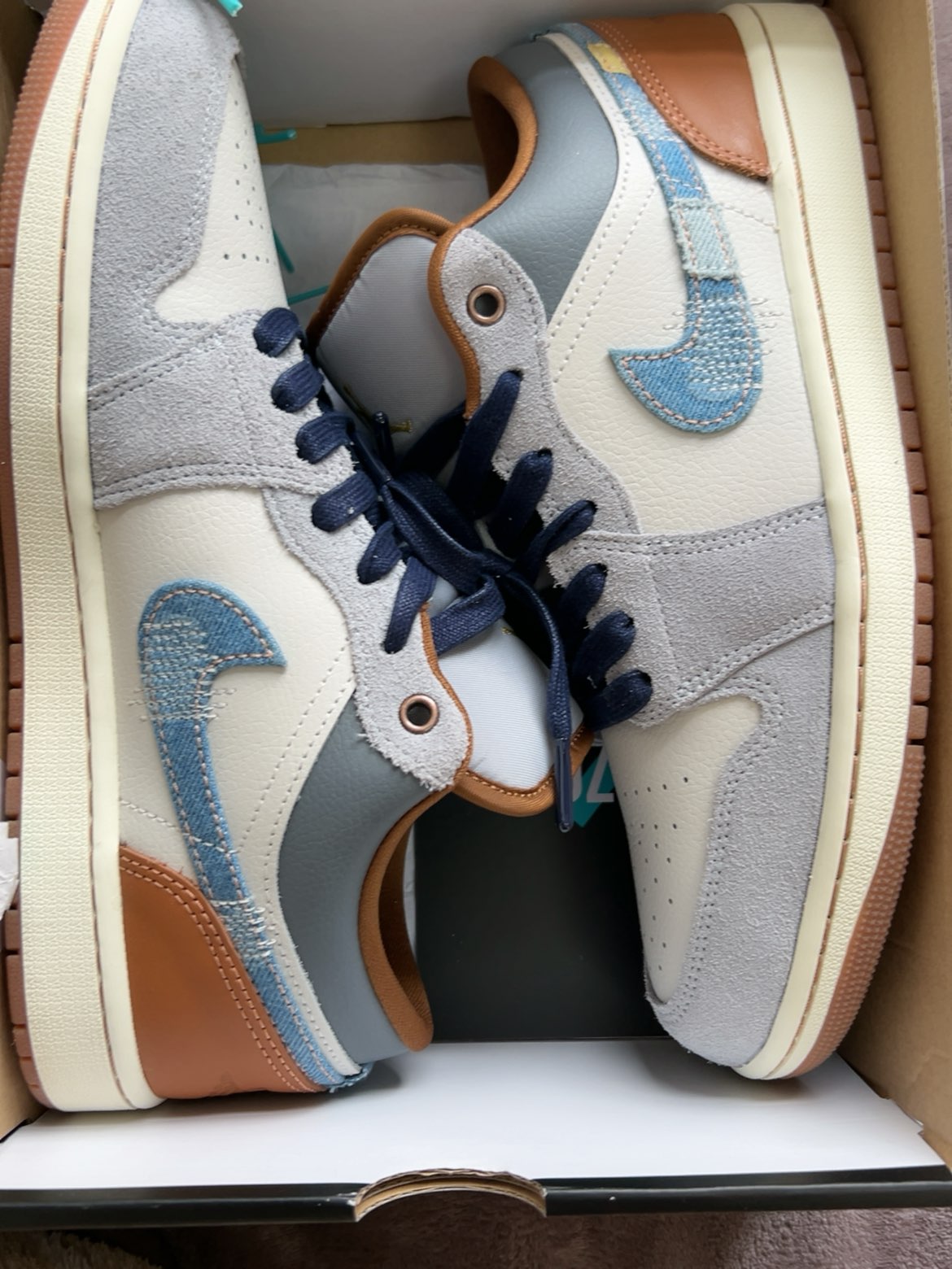 custom review-Air Jordan 1 Low SE 'Repaired Denim Swoosh'