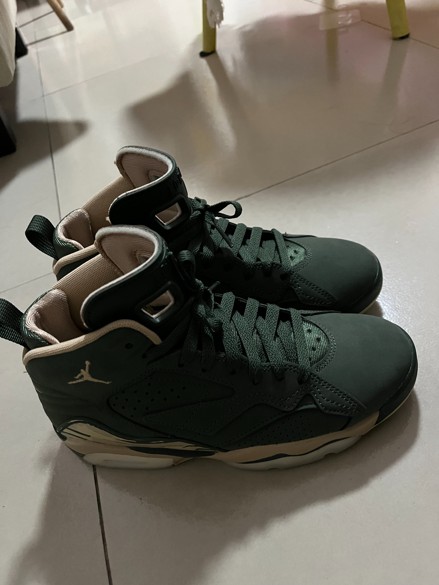 custom review-Jordan Jumpman MVP Green Women's