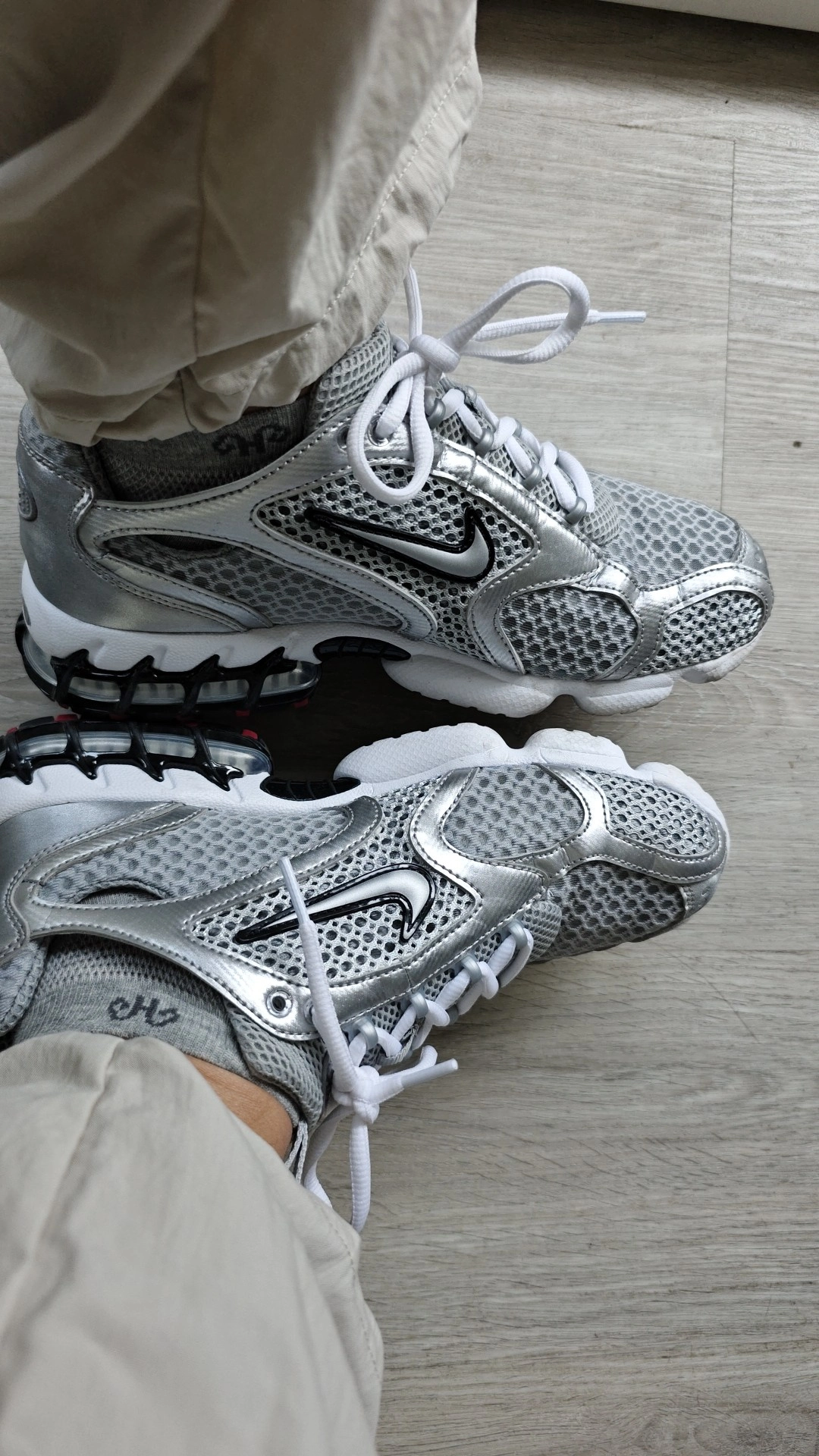 custom review-Nike Zoom Spiridon Caged 2 'Metallic Silver'