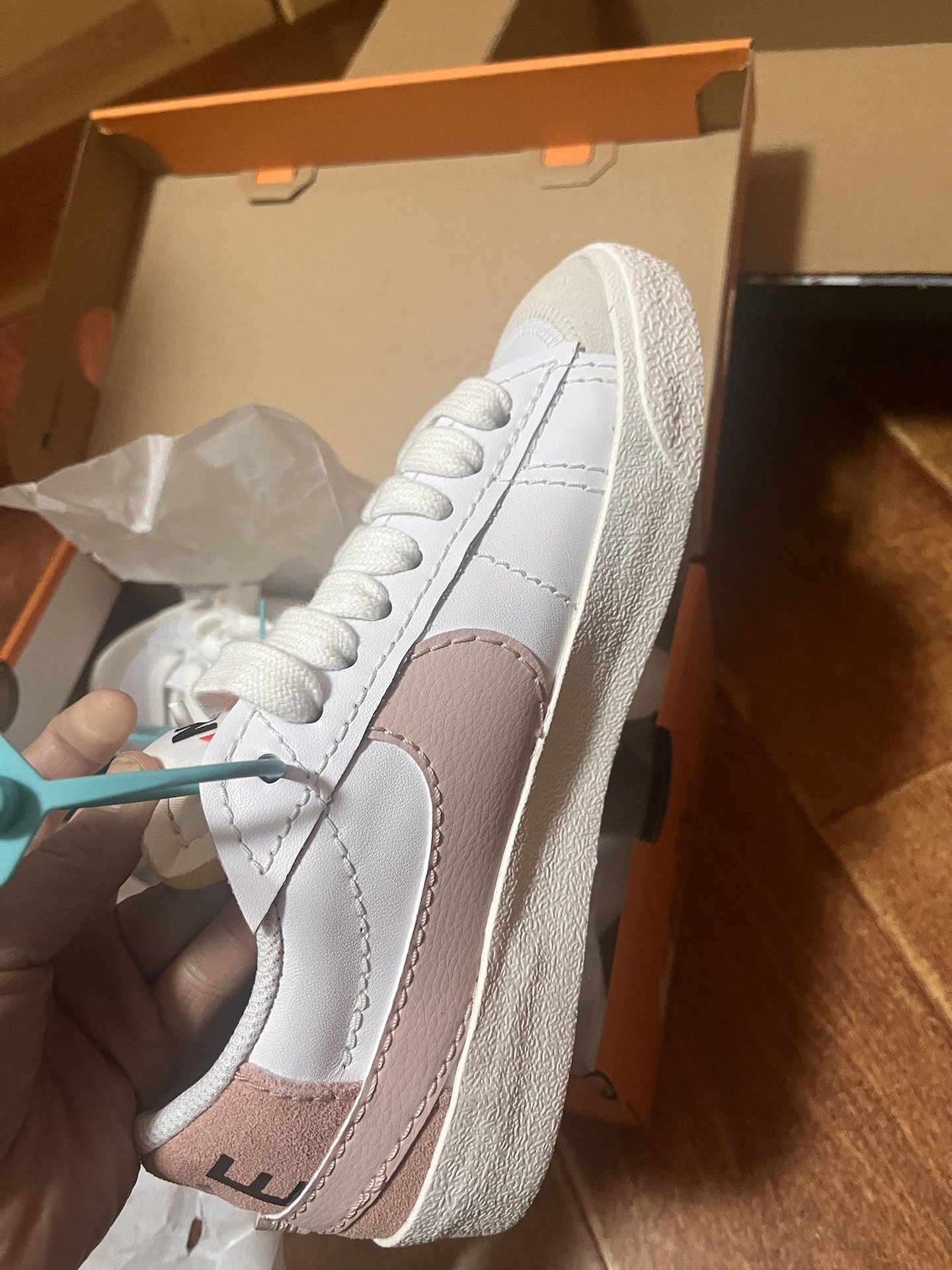 custom review-Nike Blazer Low Топ Скейтборд Кроссовки Женские Белые Розовые