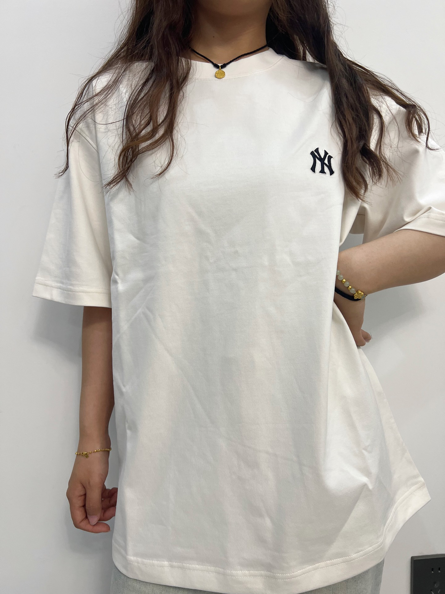 上身巨显瘦的mlb短袖