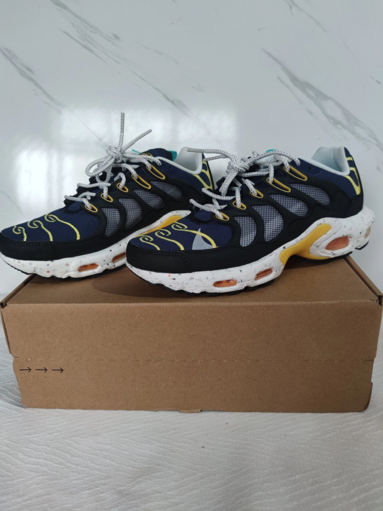 custom review-Nike Air Max Terrascape Plus 'Michigan' Низкий Топ Casual Мужской Темно-синий Желтый