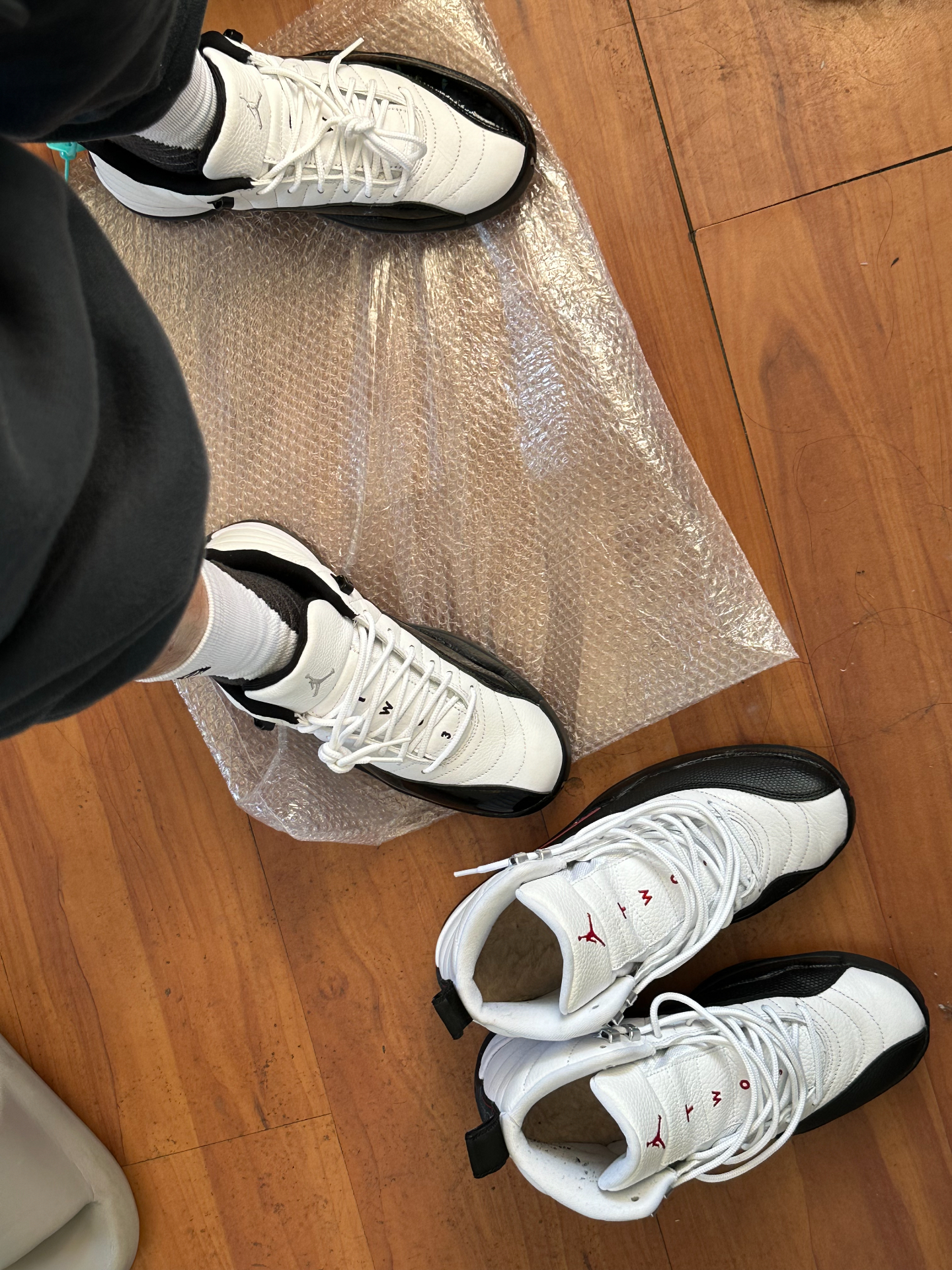 custom review-Air Jordan 12 'Red Taxi'