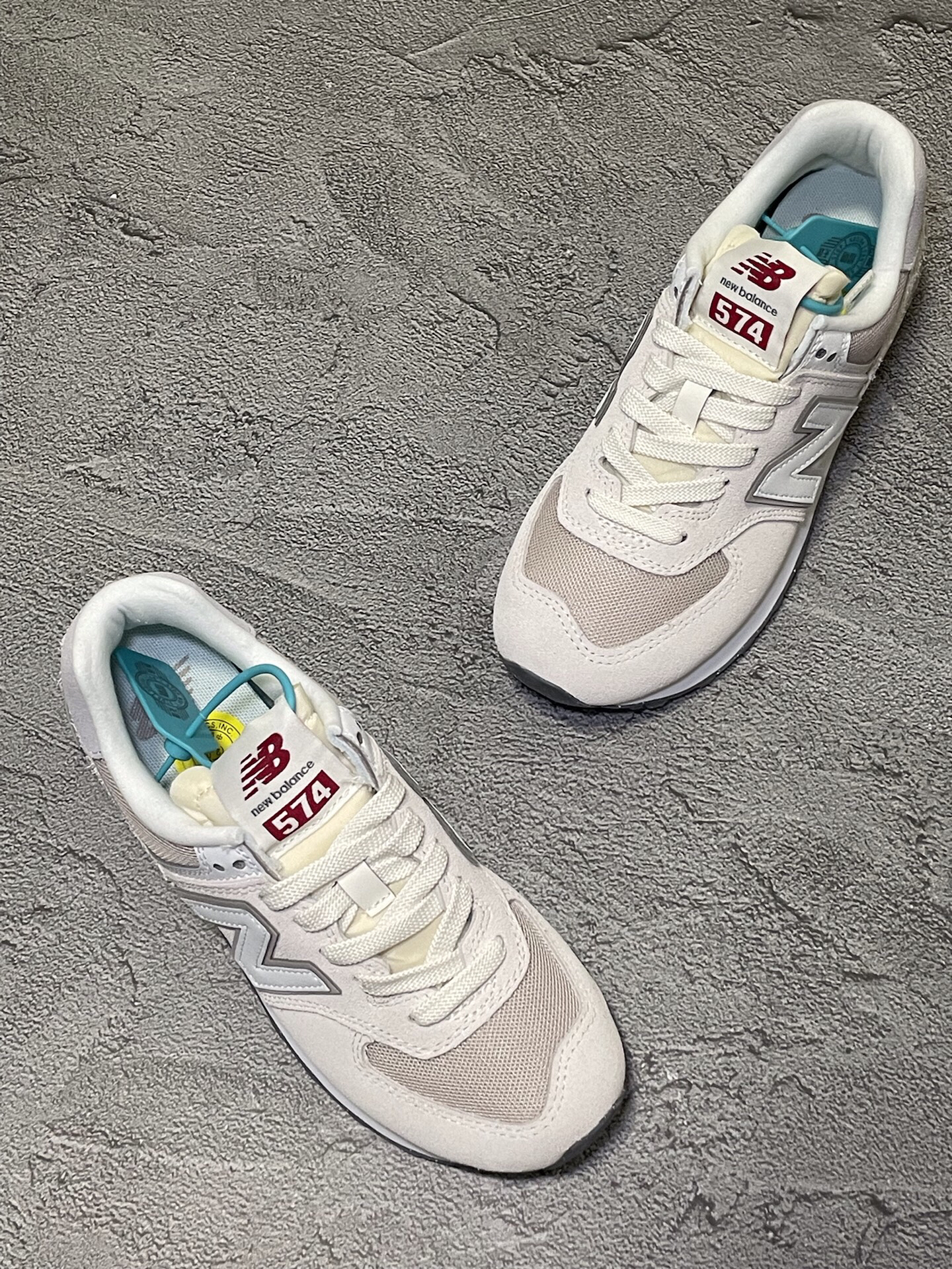 99夏天我喜欢穿的新百伦,休闲运动鞋就是他了 #夏日鞋柜大公开