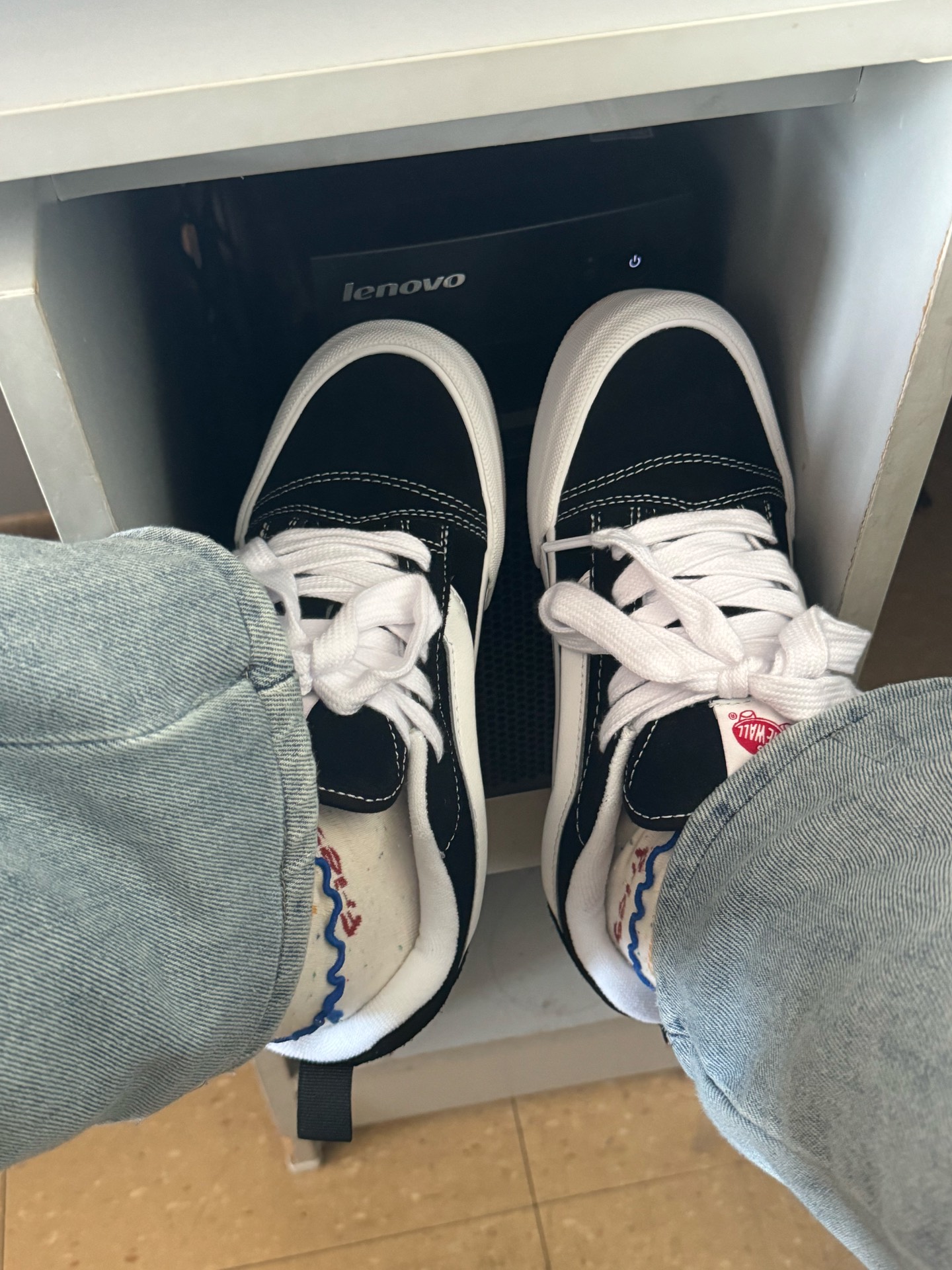 custom review-Vans Knu Skool Black White