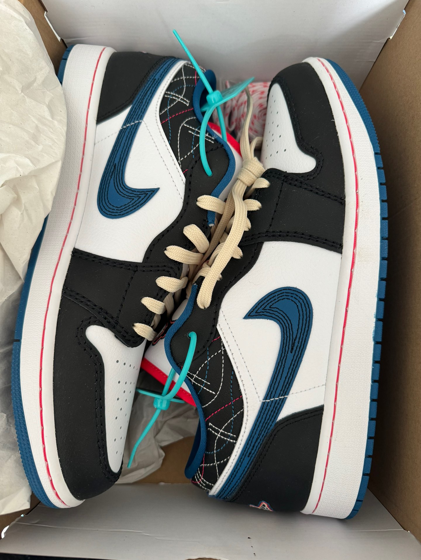 custom review-Air Jordan 1 Low SE "Industrial Blue Sashiko"
