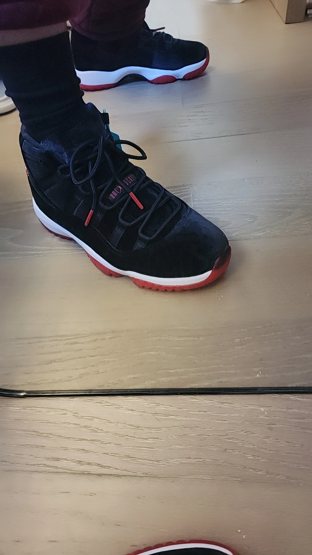 custom review-JORDAN 11 Retro Bred Velvet Women's