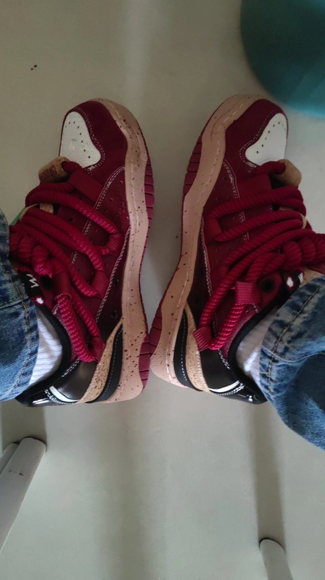 custom review-Cat Sofa Dreadlocks Series Противоскользящие устойчивые к истиранию низкие топовые скейтборд-кроссовки унисекс бордовый