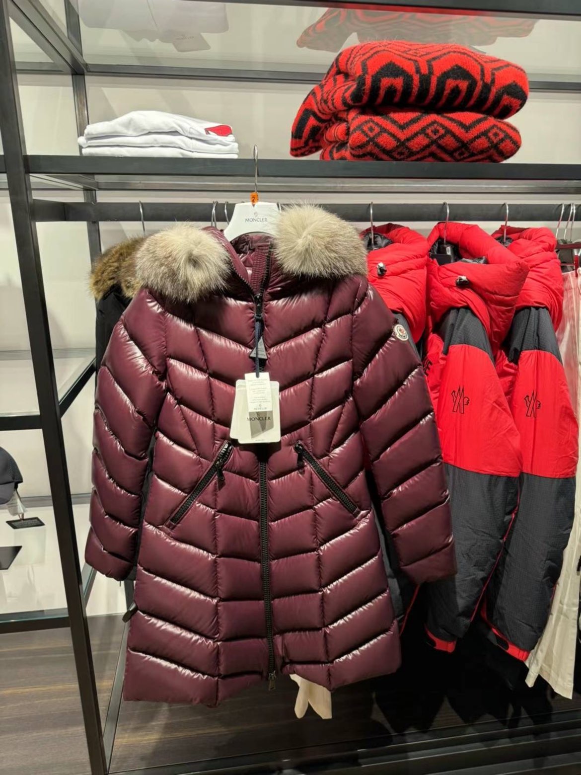 moncler 蒙口fulmarus狐狸毛领羽绒服