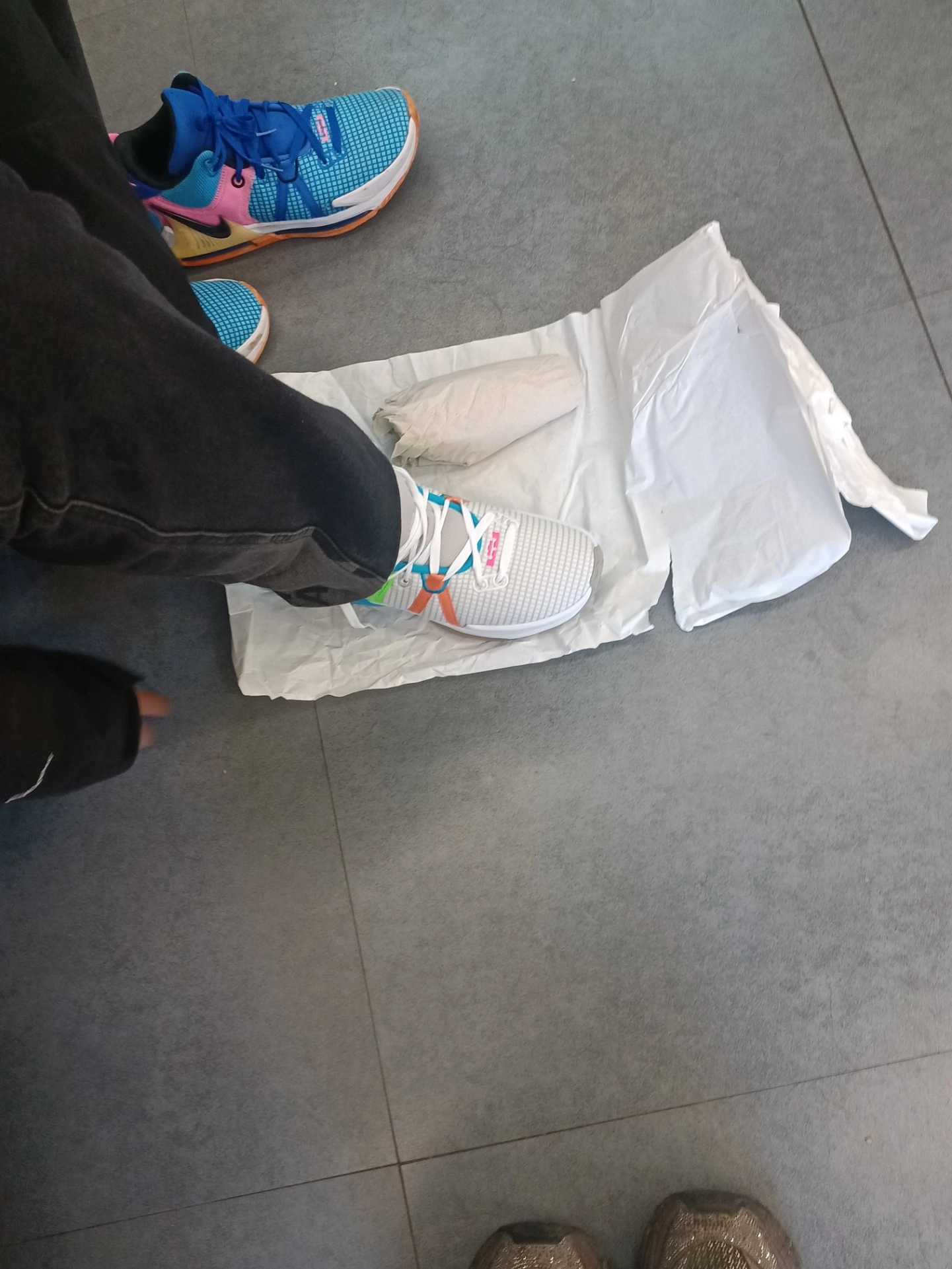 custom review-Nike Lebron 7 Witness 7 EP Shock Absorbers Slip-Resistant Abrasion-Resistant MID Баскетбольные кроссовки Мужские Серый Синий