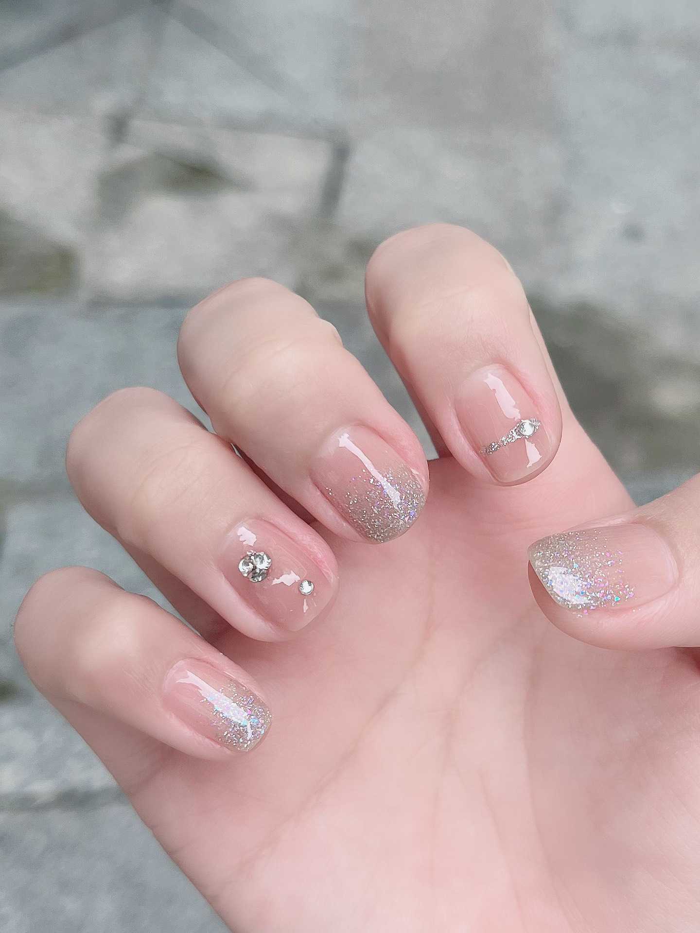 💅美甲不贴钻～快乐少一半