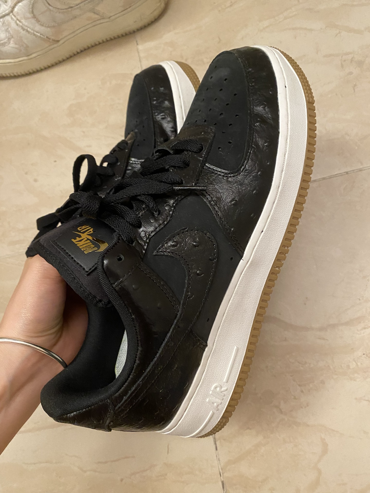 custom review-Nike Air FORCE 1 'Черный Ostrich' Низкие Кроссовки для скейтбординга Женские Черные