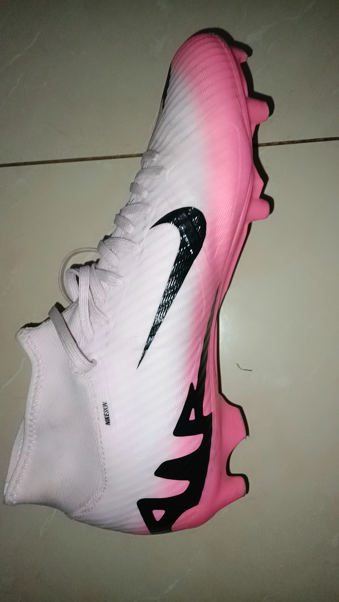 custom review-Nike Zoom Mercurial Superfly 9 Academy FG/MG 'Mad Brilliance Pack'